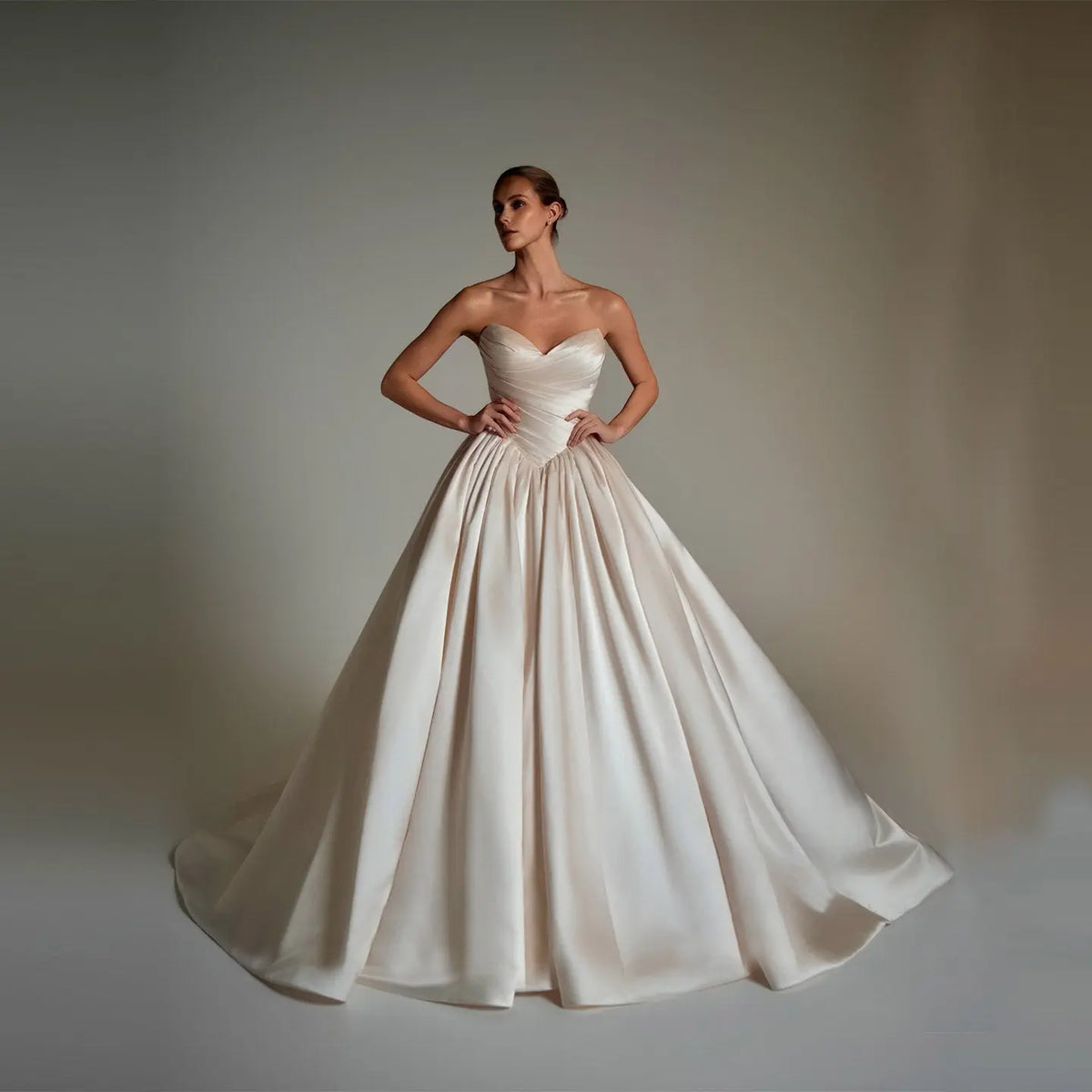 Luxury Champagne Strapless Satin Ball Gown Trailed Wedding Dress SW162