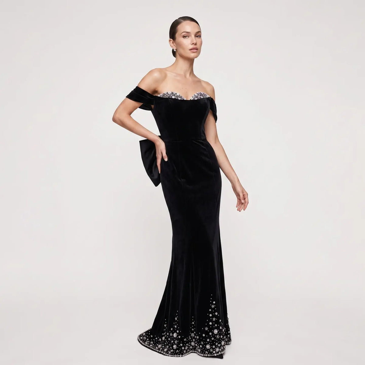 Luxury Black Velvet Beaded Fitted Train Evening Dress with Bow SS739