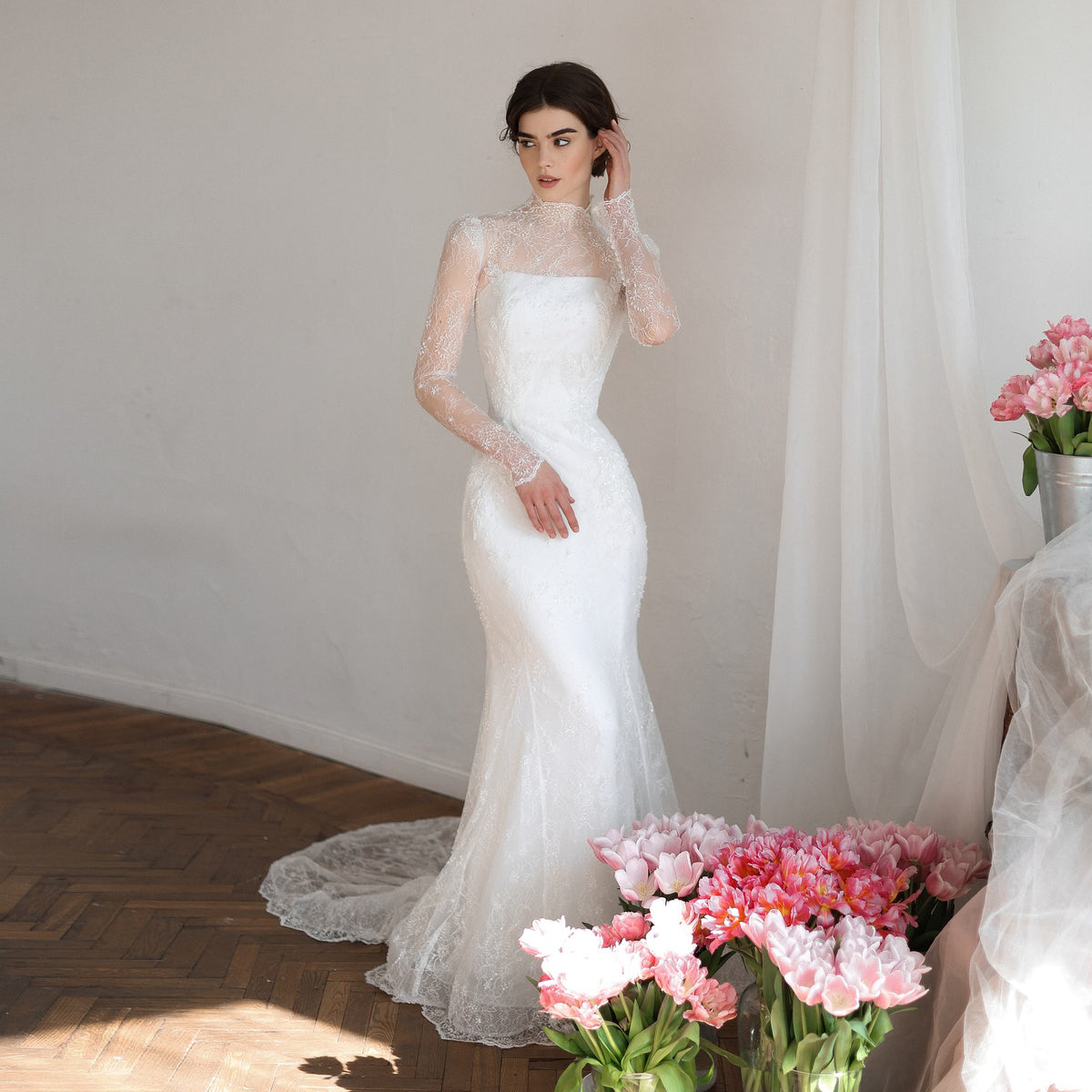 Elegant Printed Crystal Sheer Lace Mermaid Wedding Dress SW539 