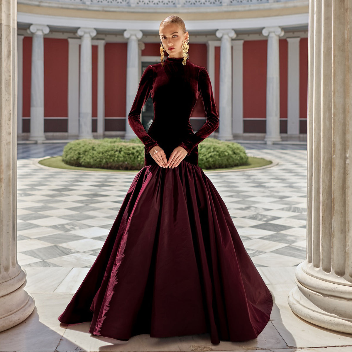 Luxury Burgundy Ruffles Ball Gown Evening Dress SF441 