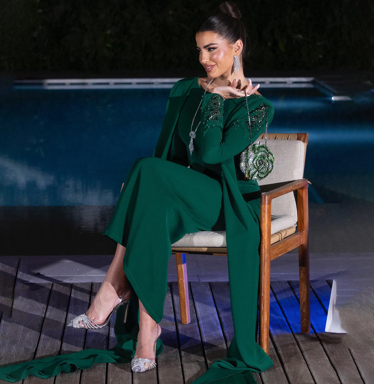 Elegant Green Long Sleeve Evening Dress with Cape SF464