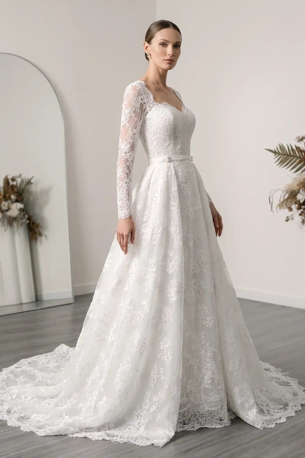 White Lace Sweetheart Wedding Dress SW523