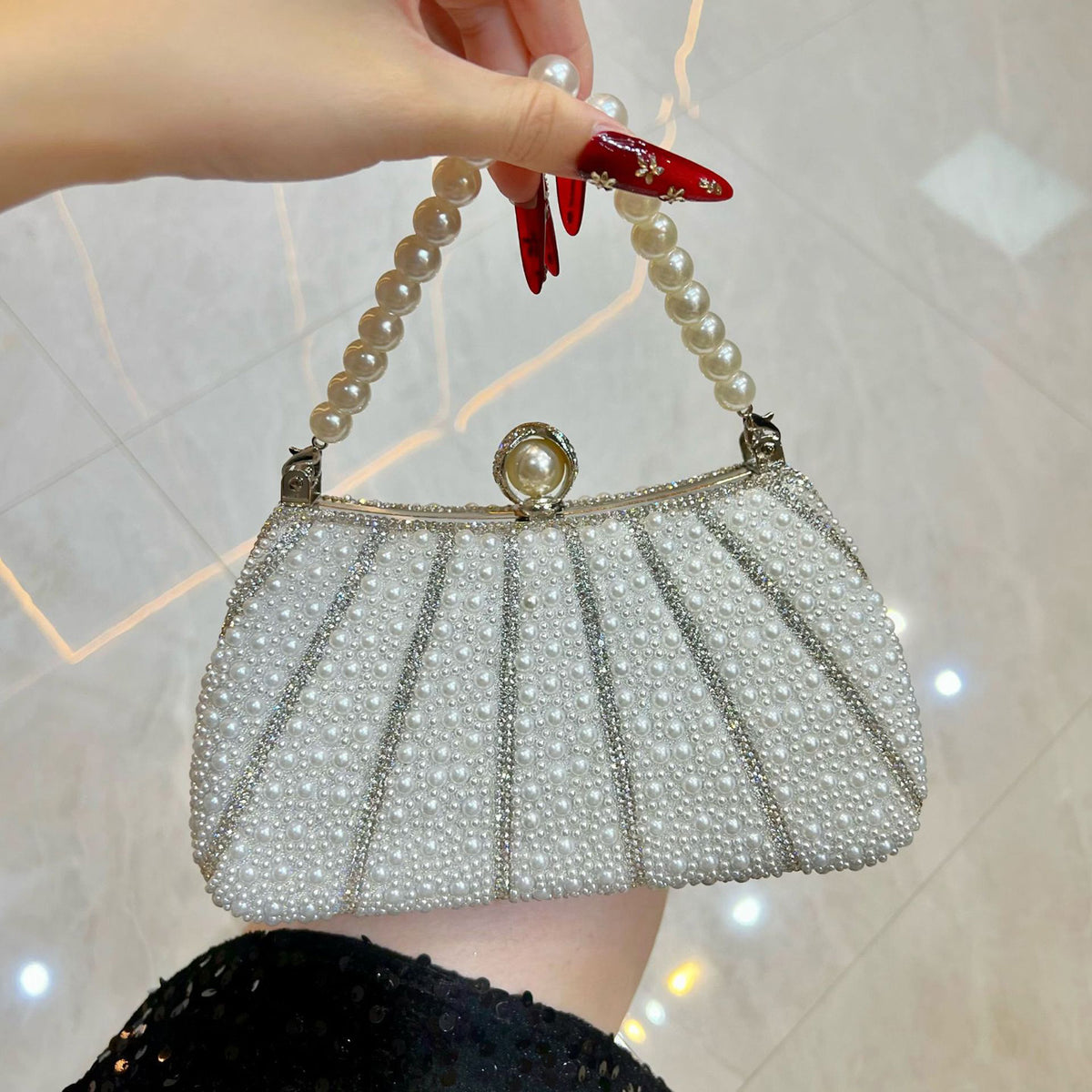 Luxury Pearl Beaded Evening Handbag 