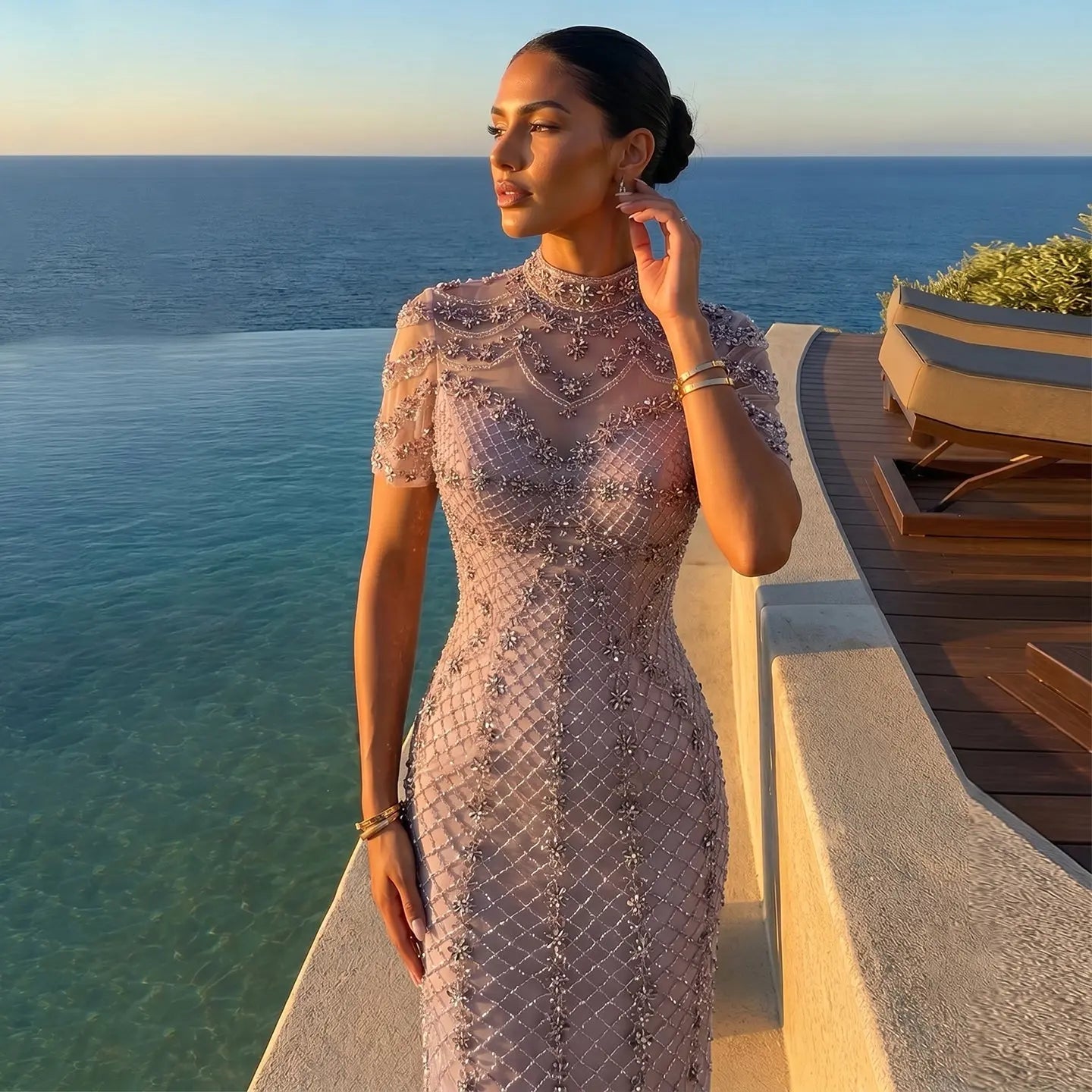 Chic Champagne Short Sleeve Grid Rhinestone Mermaid Evening Dress