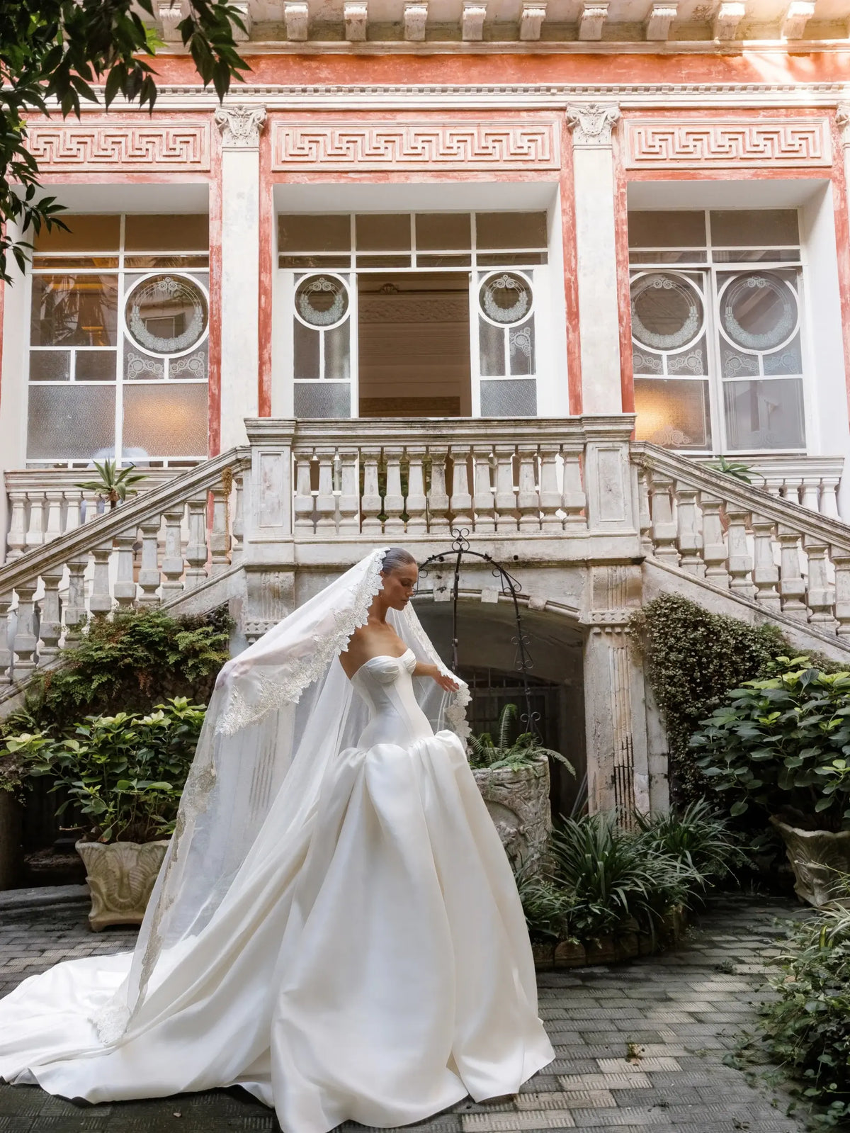 Classic Satin Strapless Ball Gown Wedding Dress with Veil SW191 