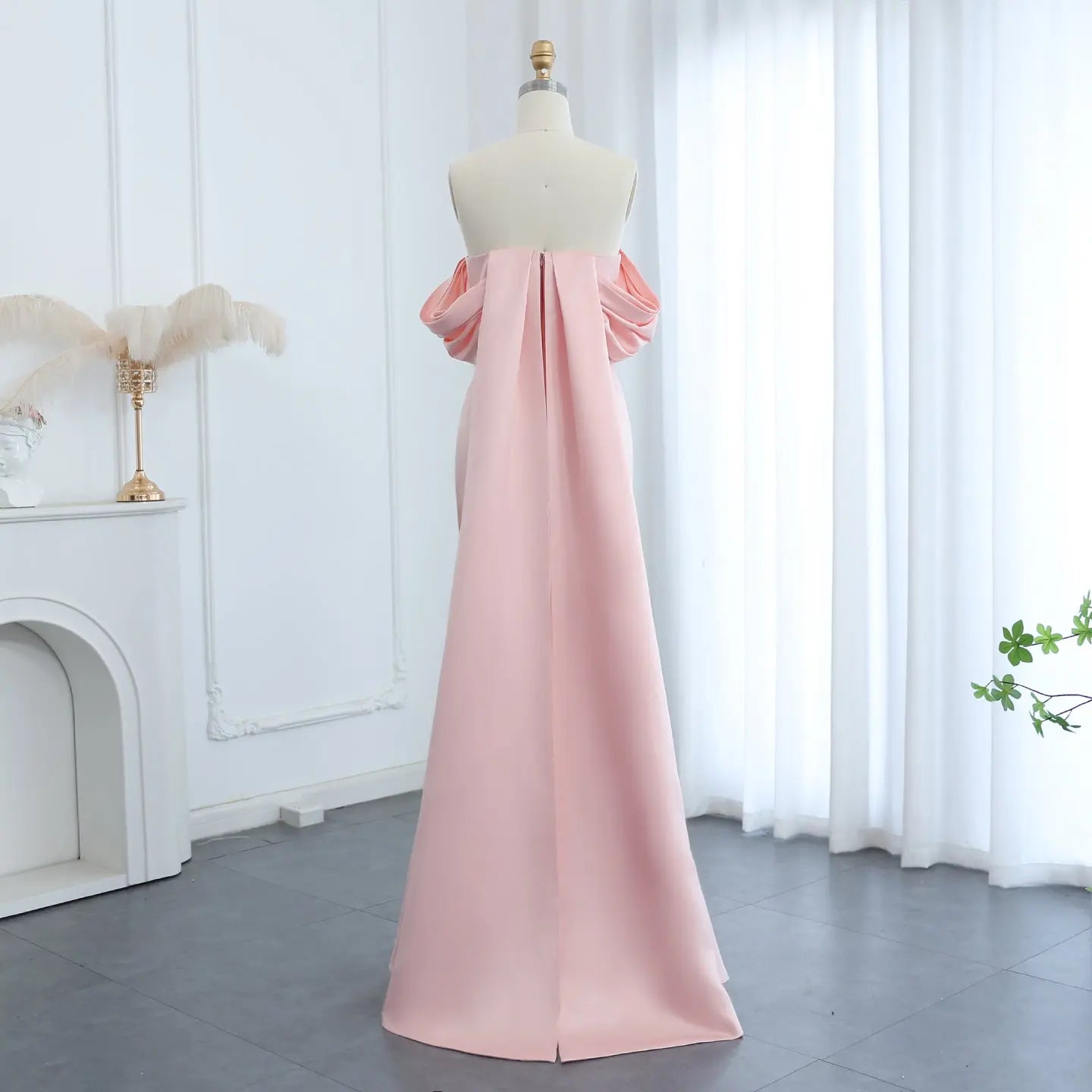 Luxury Rhinestone Pink Off Shoulder Evening Dress SS500