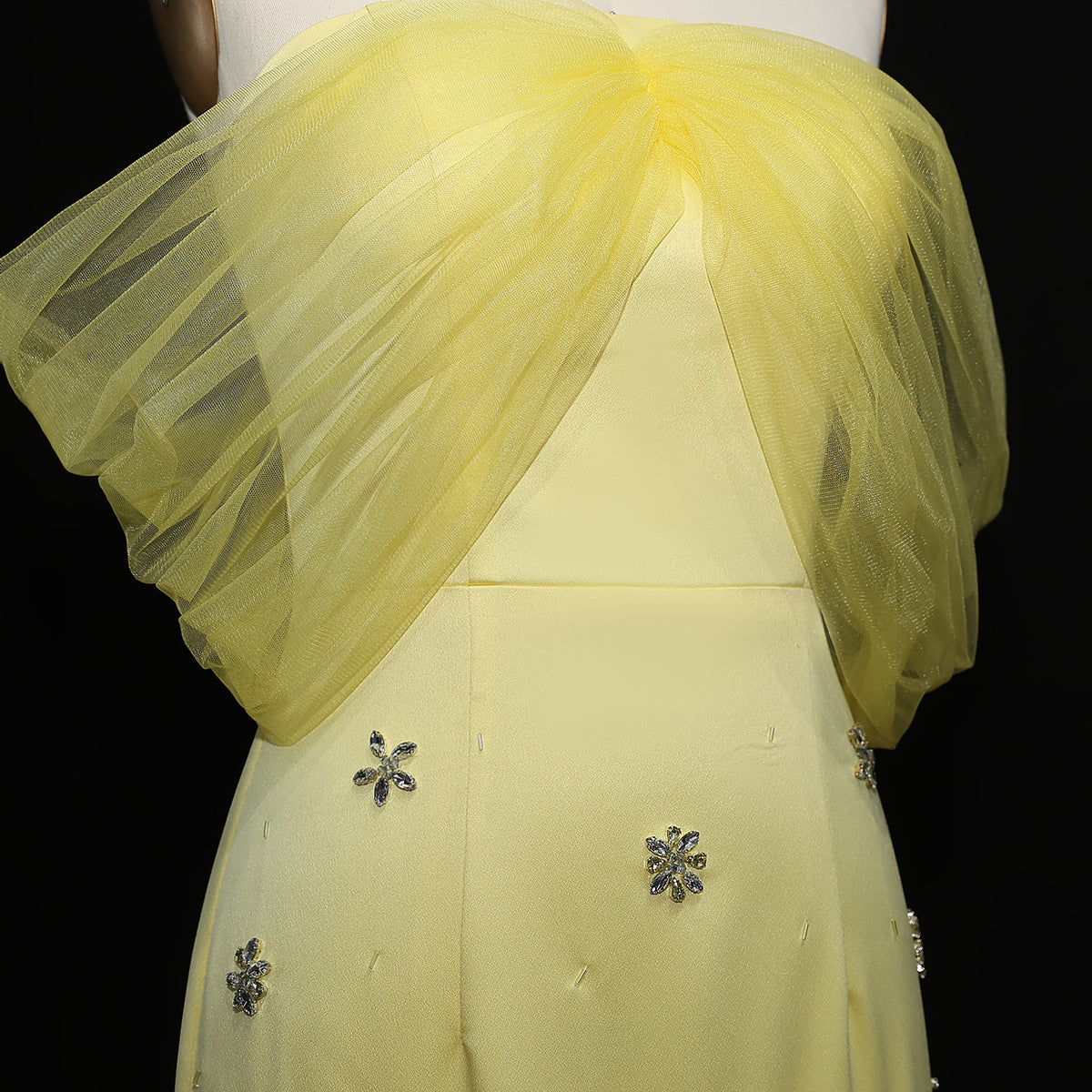 Luxury Yellow Crystal Beaded Floral Evening Dress with Sheer Shawl XD018 