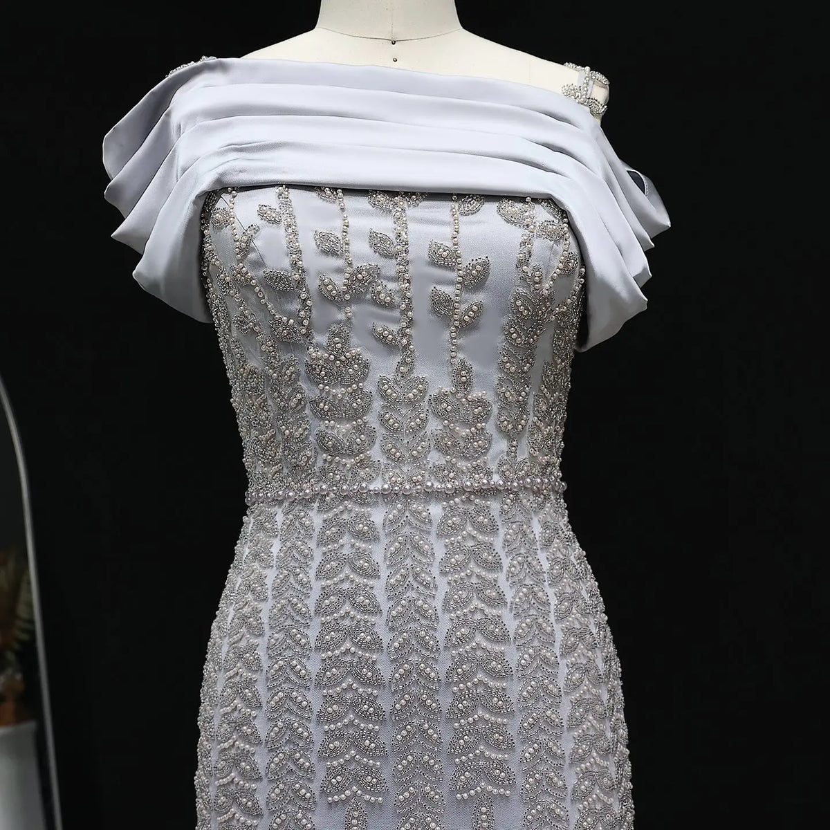 elegant silver cocktail dress LACE APPLIQUE SHORT SLEEVELESS DRESS BY LADIVINE CD0213 EMERALD GREEN / 2XL