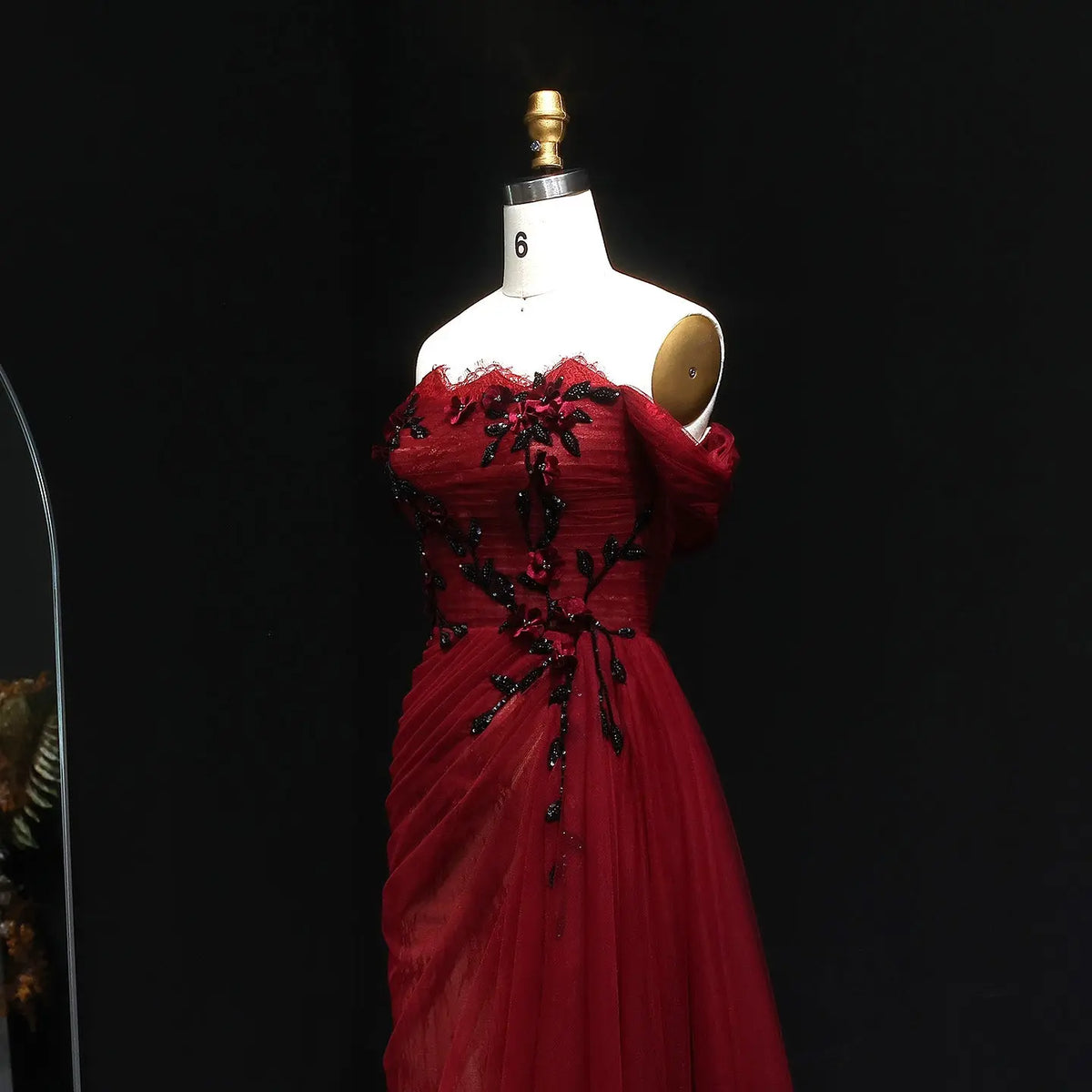 red applique lace dress Red lace applique short prom dress, red homecoming dress