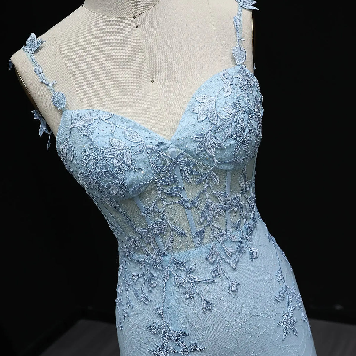 Luxury Light Blue Spaghetti Strap Embroidered High-Slit Prom Dress SH506 