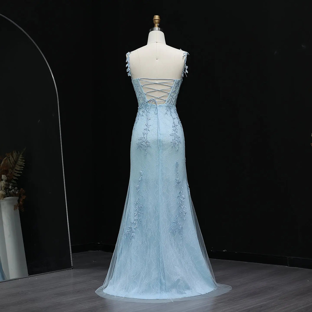 Luxury Light Blue Spaghetti Strap Embroidered High-Slit Prom Dress SH506 