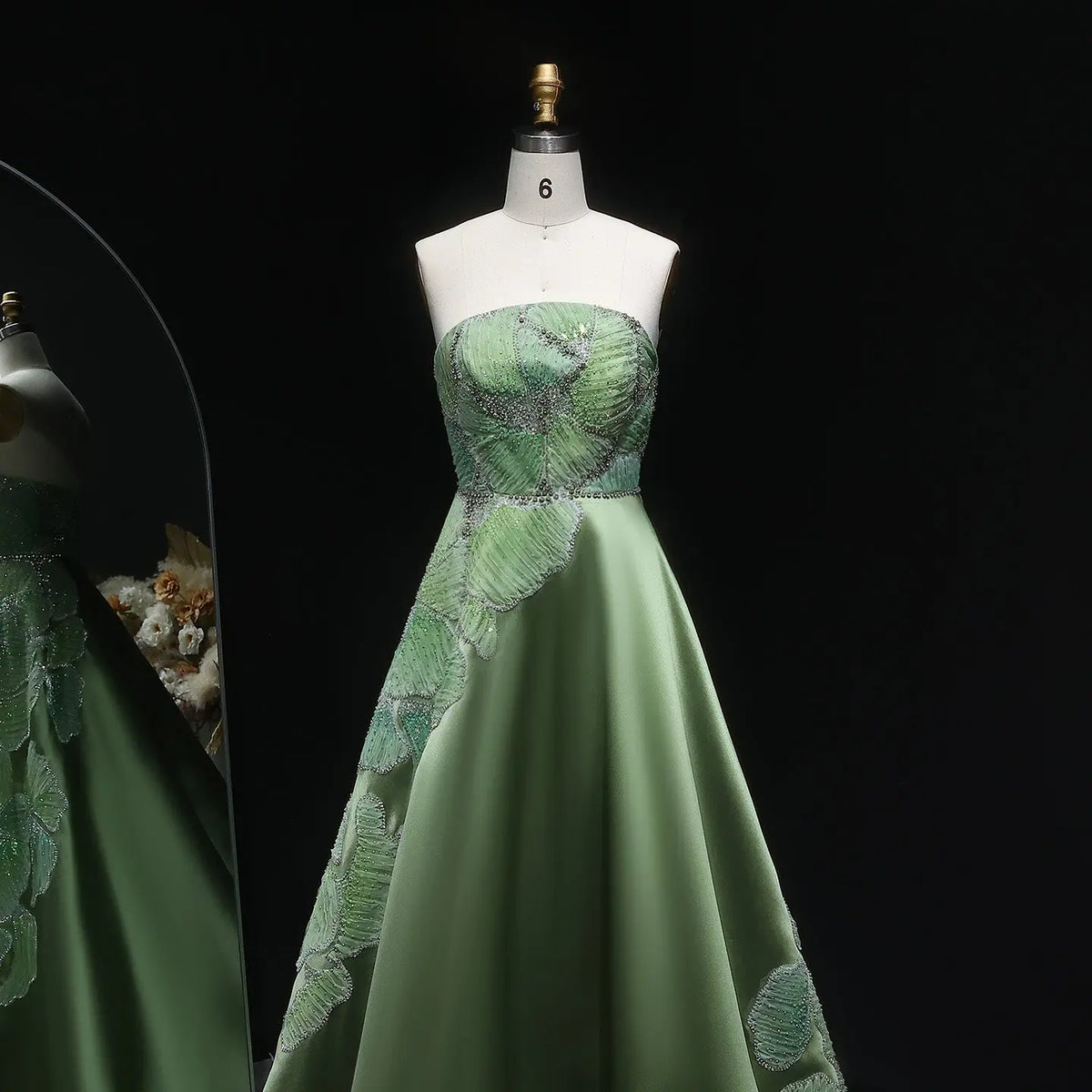 Luxury Green Strapless Embroidered Satin Evening Dress XD077 