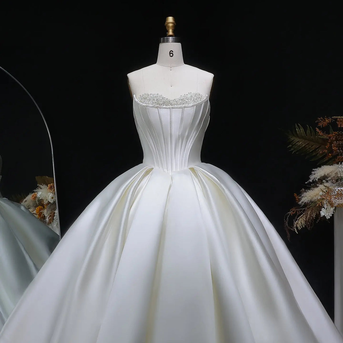 Luxury Pearl Strapless Ball Gown White Wedding Dress RS025 