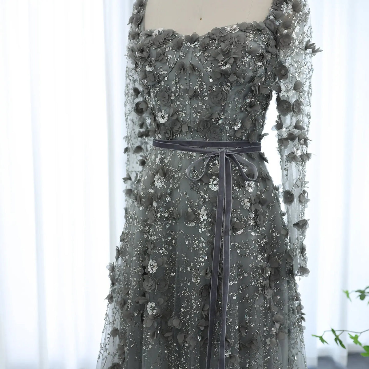 slim fit dress slacks Luxury 3D Flower Gray Long Sleeves Evening Dress SS353