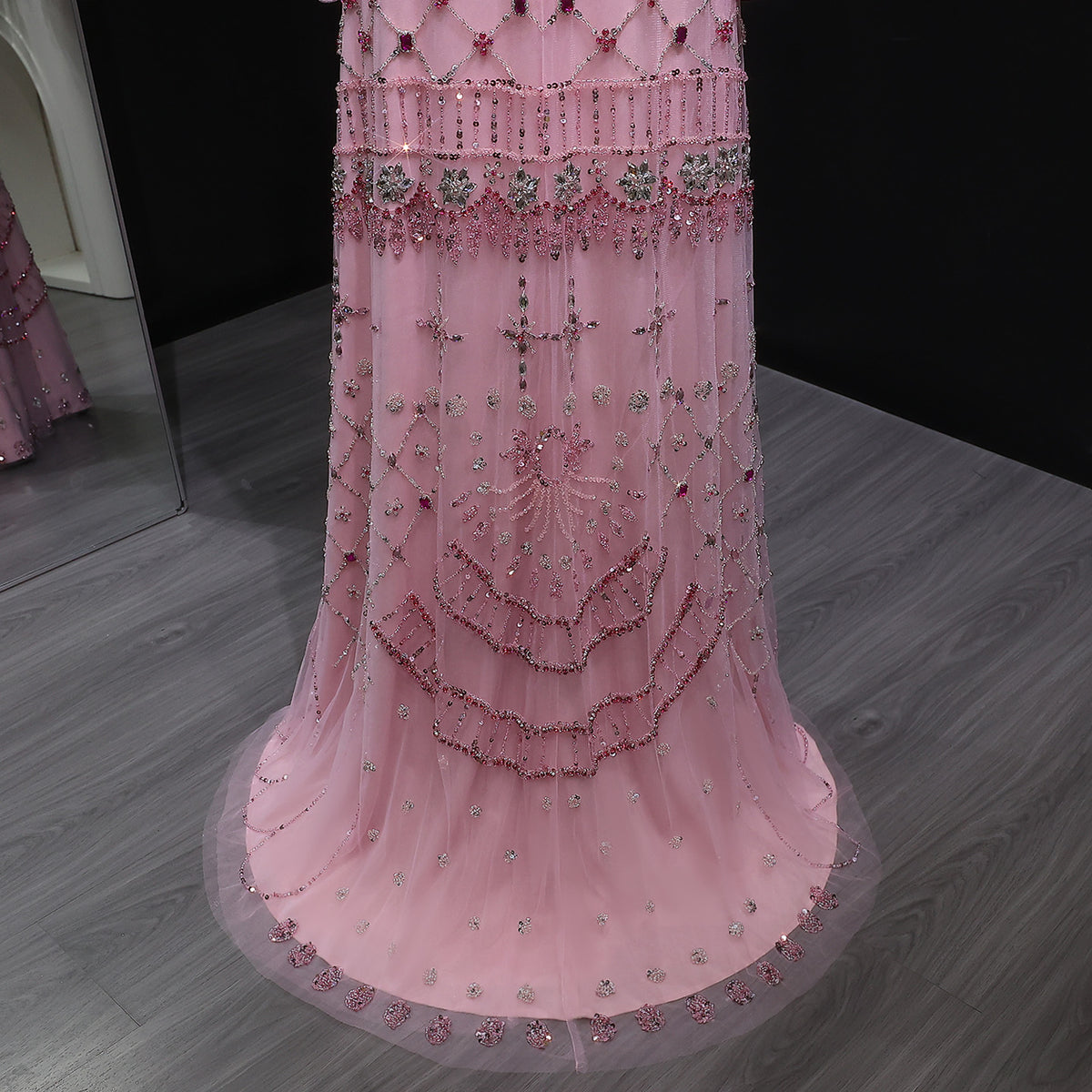 Luxury Pink Crystal Beaded Long Sleeve Embroidered Evening Dress SS220 