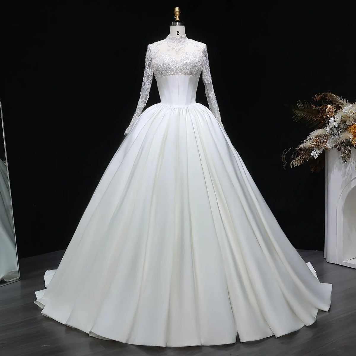 Classic Long Sleeve Lace Ball Gown Wedding Dress SW075 