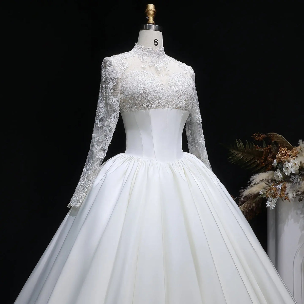 Classic Long Sleeve Lace Ball Gown Wedding Dress SW075 