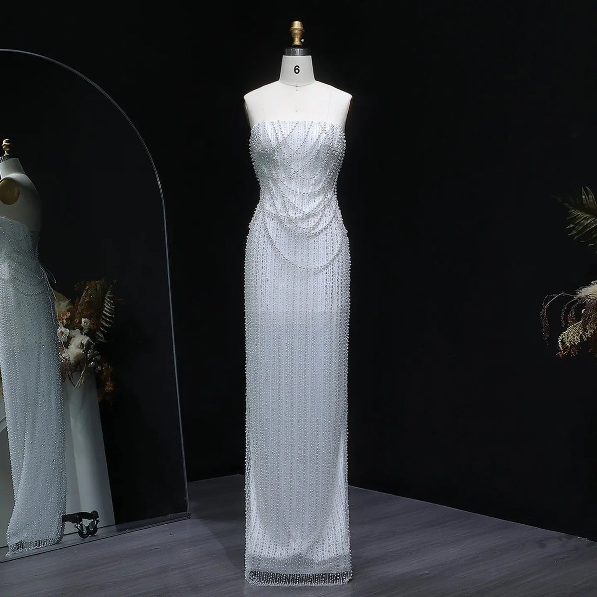 Luxury White Sequin Pearl Strapless Wedding Dress SW087 