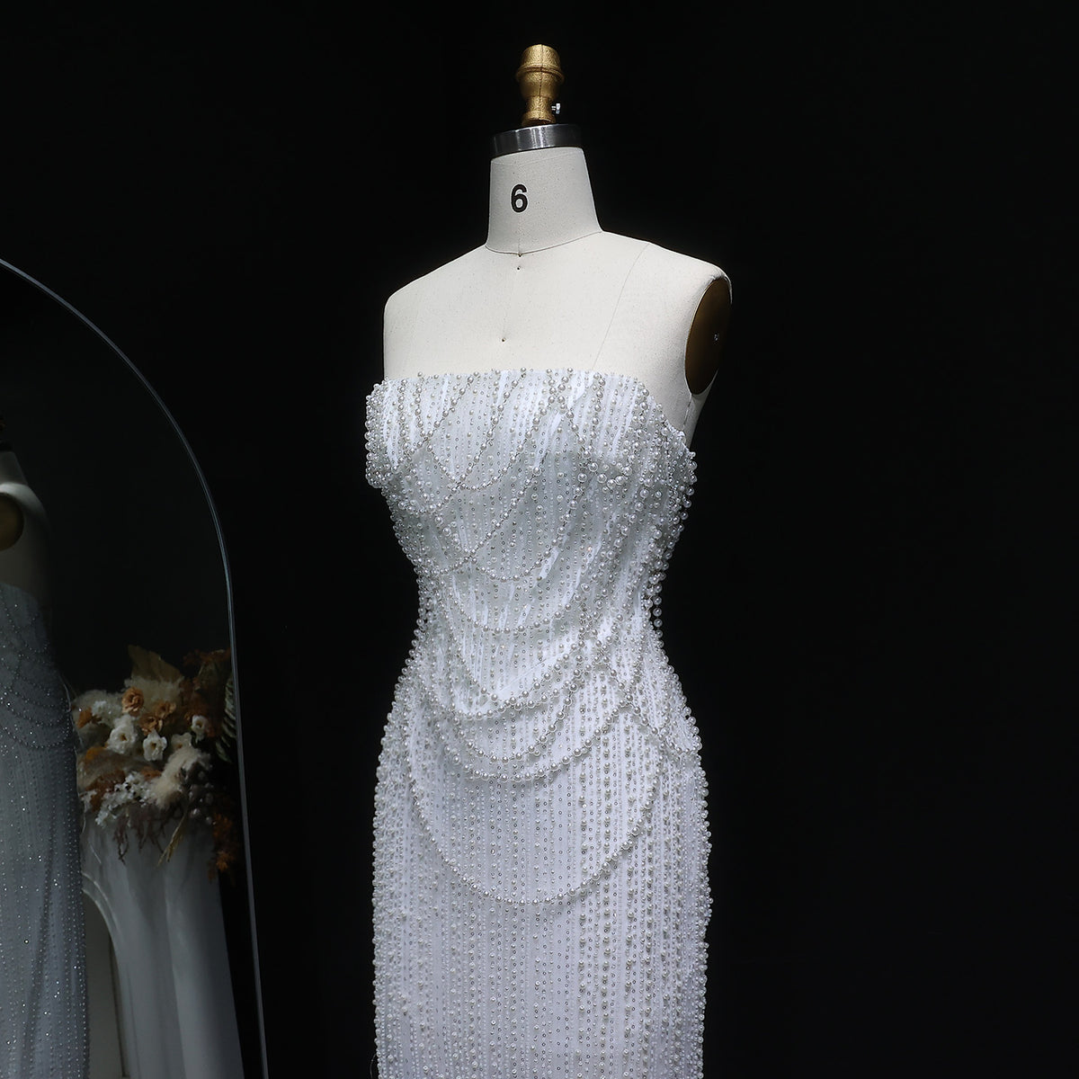 Luxury White Sequin Pearl Strapless Wedding Dress SW087 