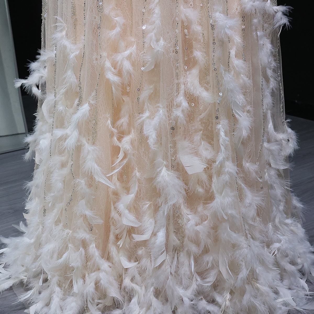 Luxury Feathers Lace Cream Evening Dress SS595 