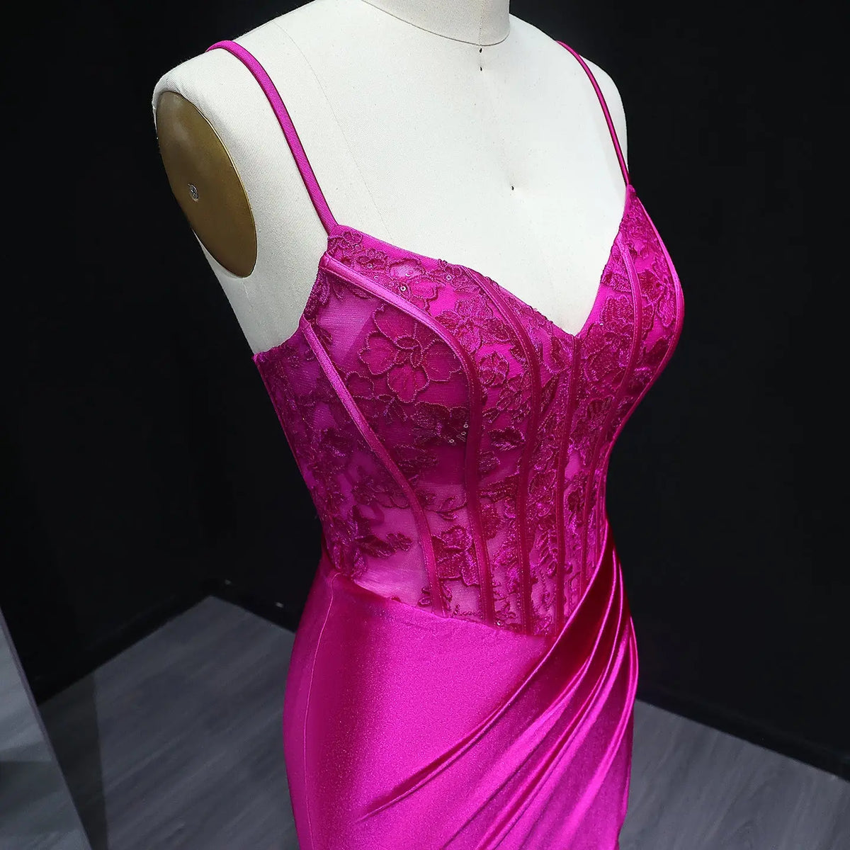 Luxury Pink Beaded High-Slit Mermaid Prom Dress SH515 