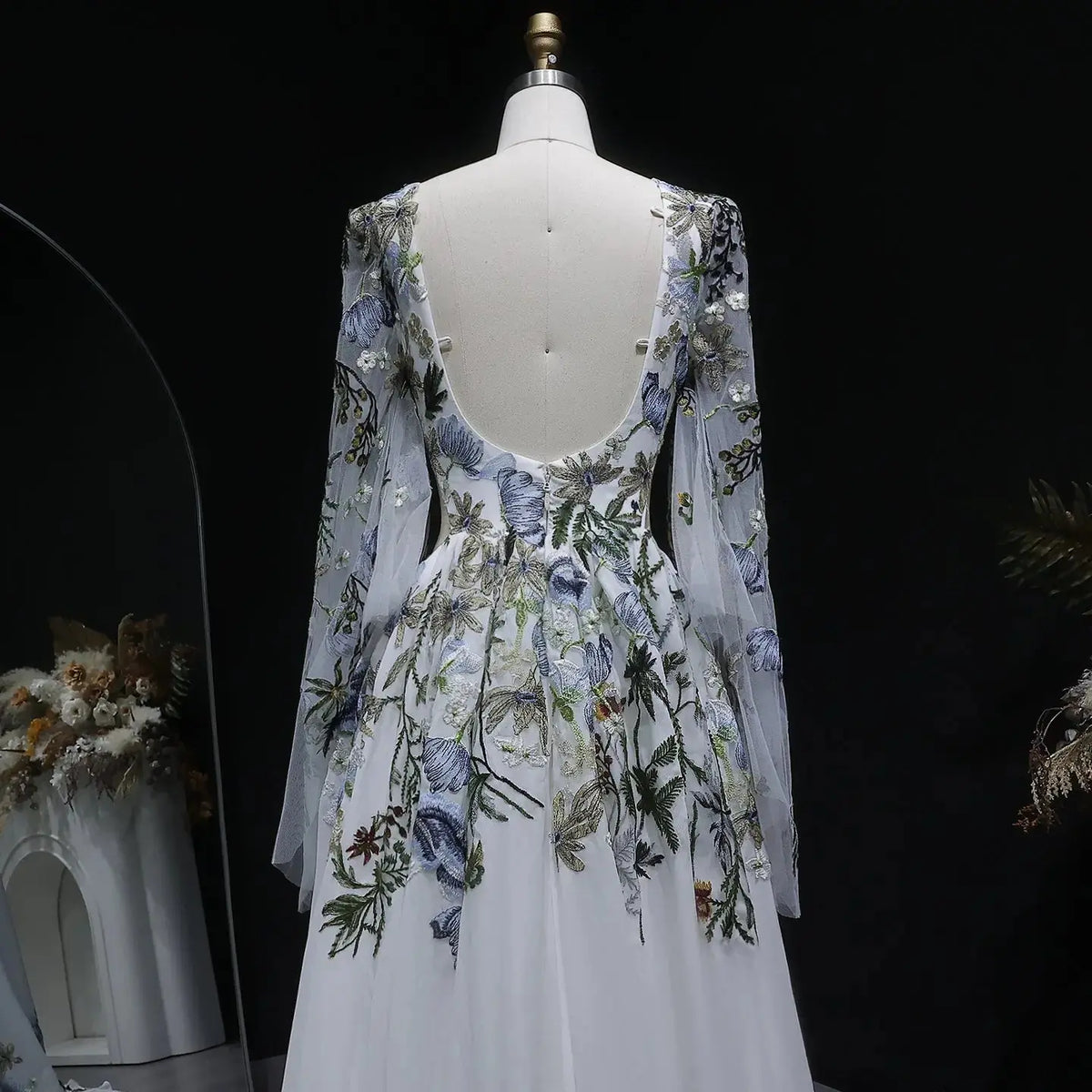 boho floral wedding dress Luxury White Embroidery Long Sleeve Boho Train Wedding Dress SW641