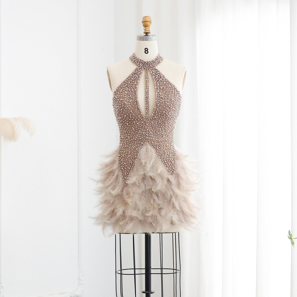 Luxury Feathers Pearls Nude Short Cocktail Party Dress SS149