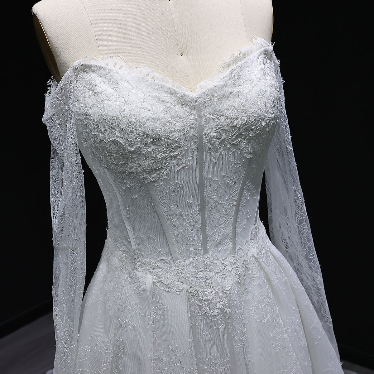 Luxury Corset Lace Wedding Dress with Long Veil SW517 