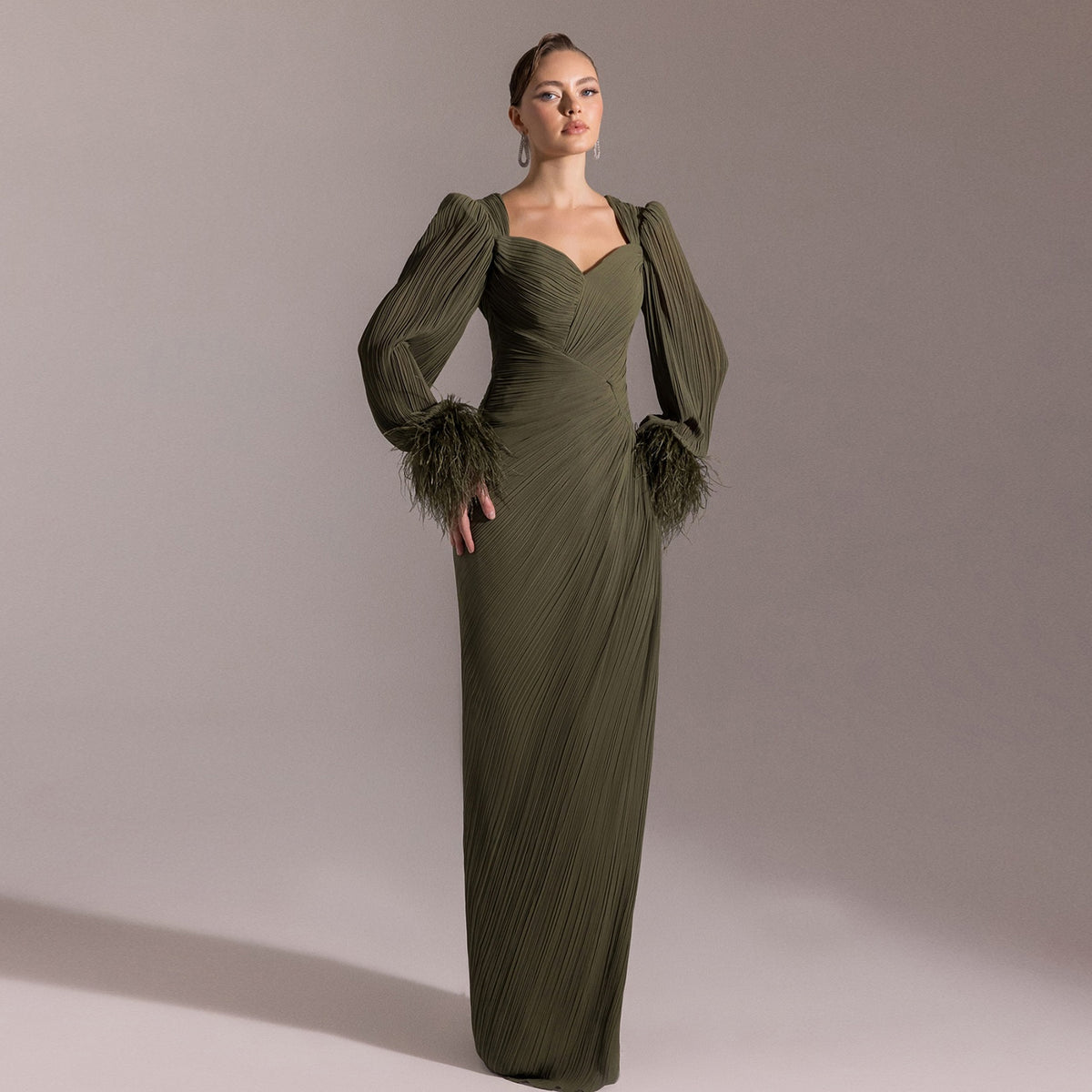 Luxury Feather Fuchsia Long Sleeves Evening Dress with Feathers and Overskirt SF411 