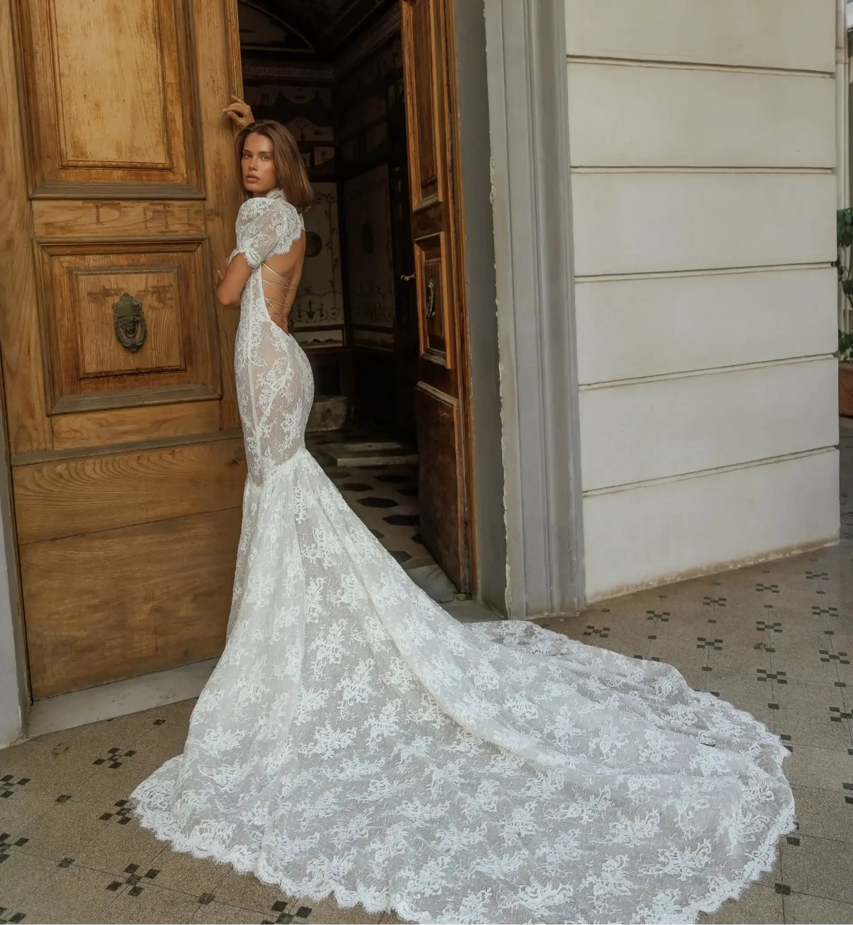 Vintage Lace High Neck Puff Sleeve Backless Mermaid Wedding Dress SW180 Vintage Lace High Neck Puff Sleeve Backless Mermaid Wedding Dress SW180