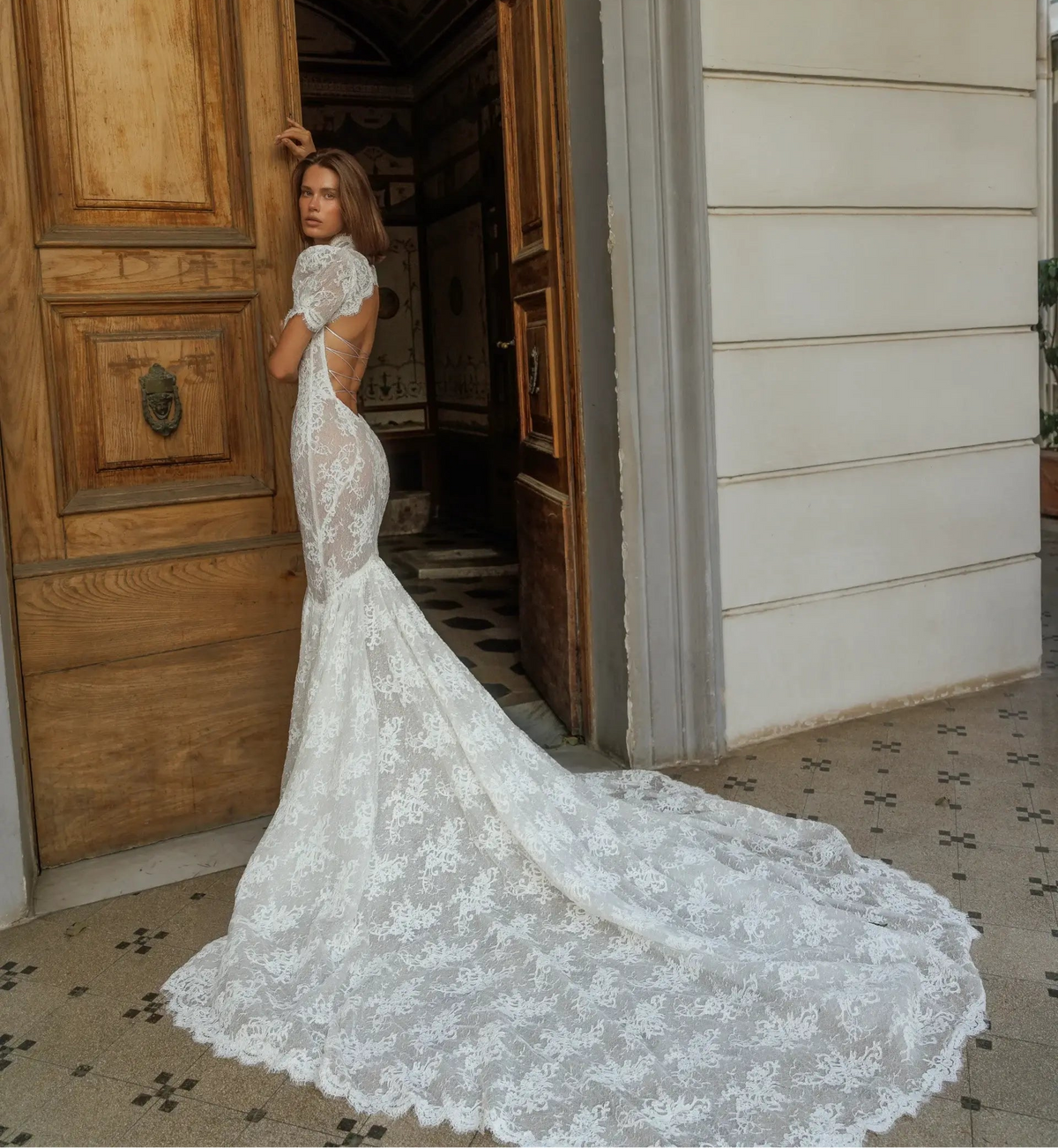 Vintage Lace High Neck Puff Sleeve Backless Mermaid Wedding Dress SW180 