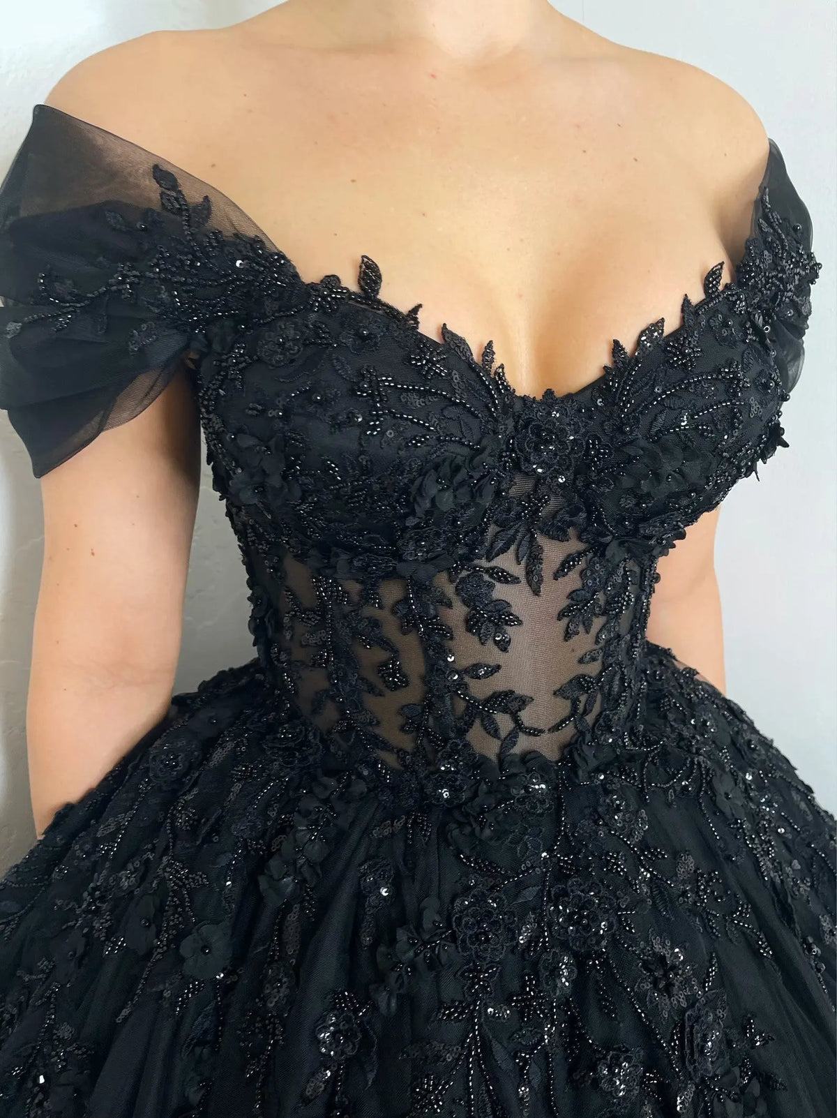 Black Gothic Corset Floral Tulle Wedding Dress SW556-5