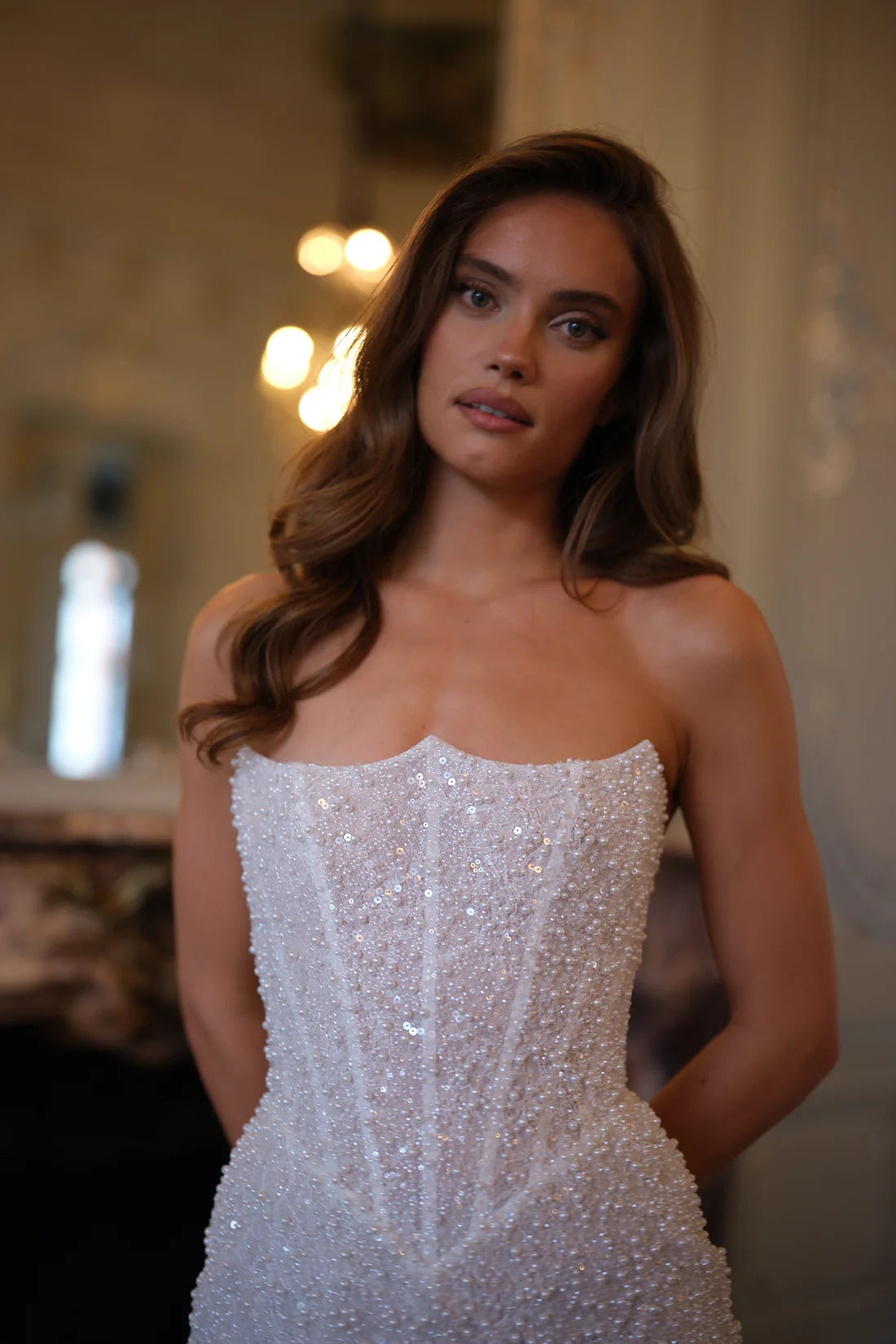 Luxury White Sequin Pearl Strapless Short Wedding Dress SW520 