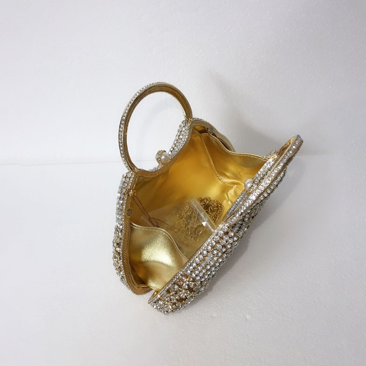 Luxury Diamond-studded Evening Handbag 