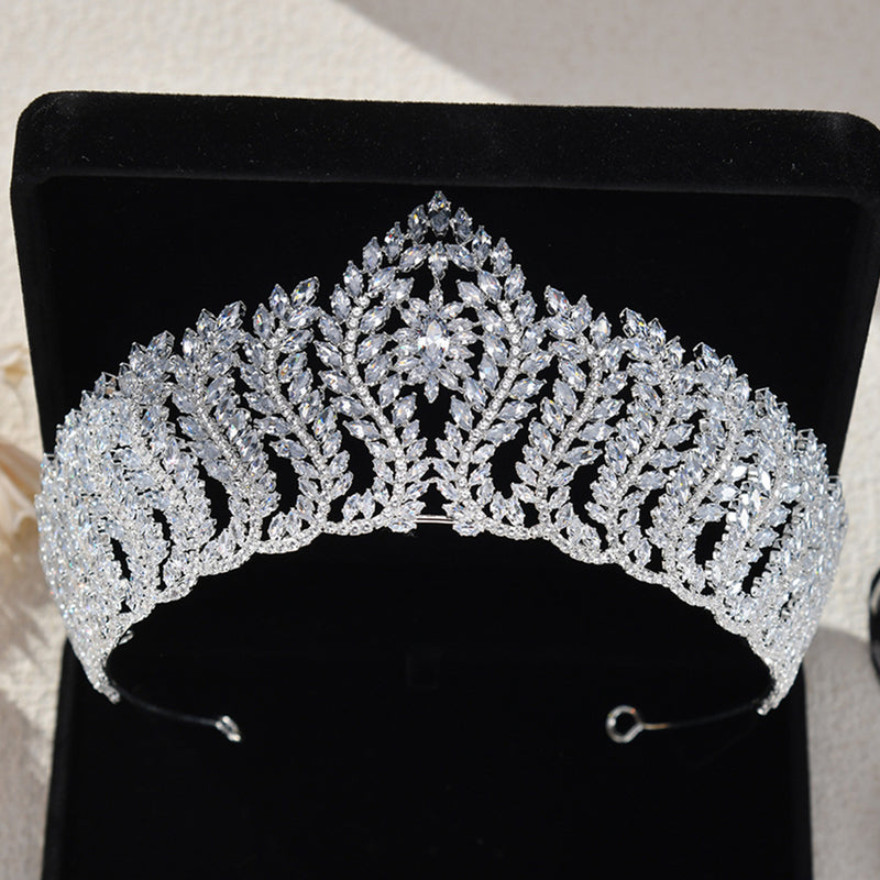 Exquisite and Luxurious Handmade Queen Crown HP001 