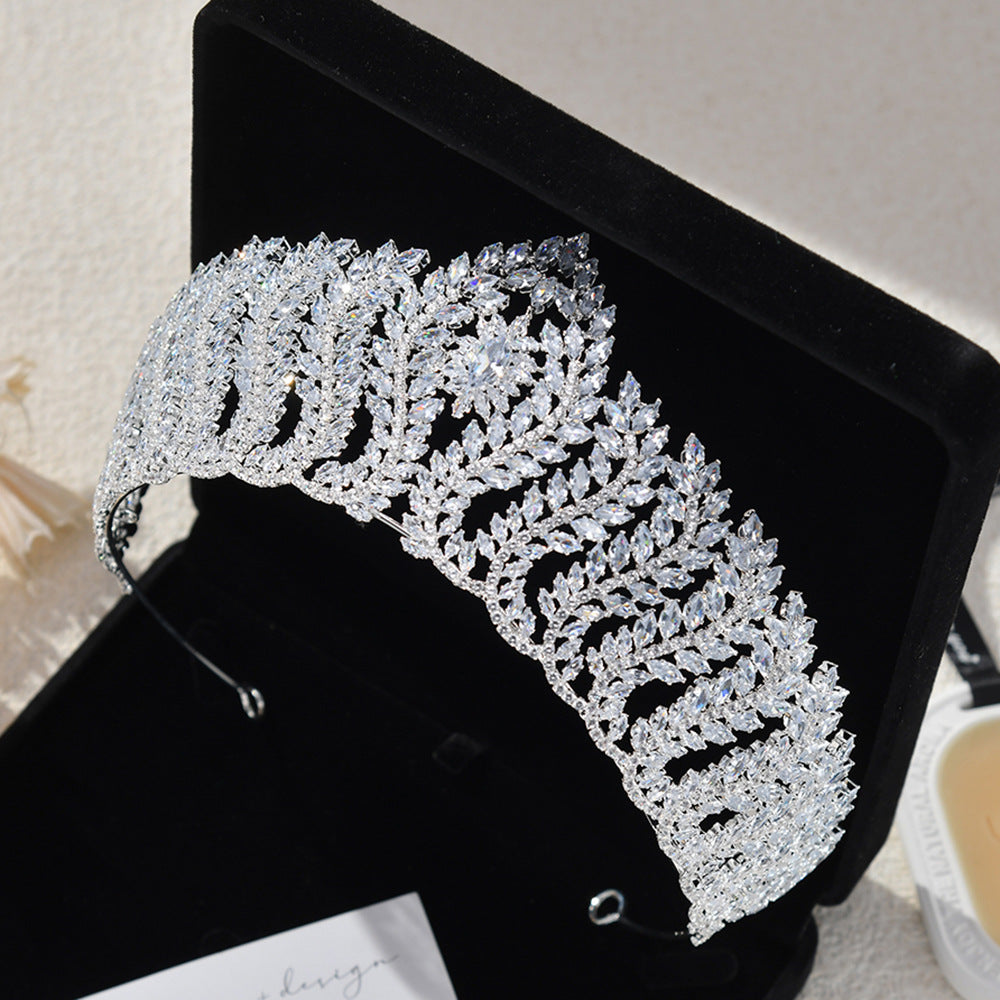 Exquisite and Luxurious Handmade Queen Crown HP001 