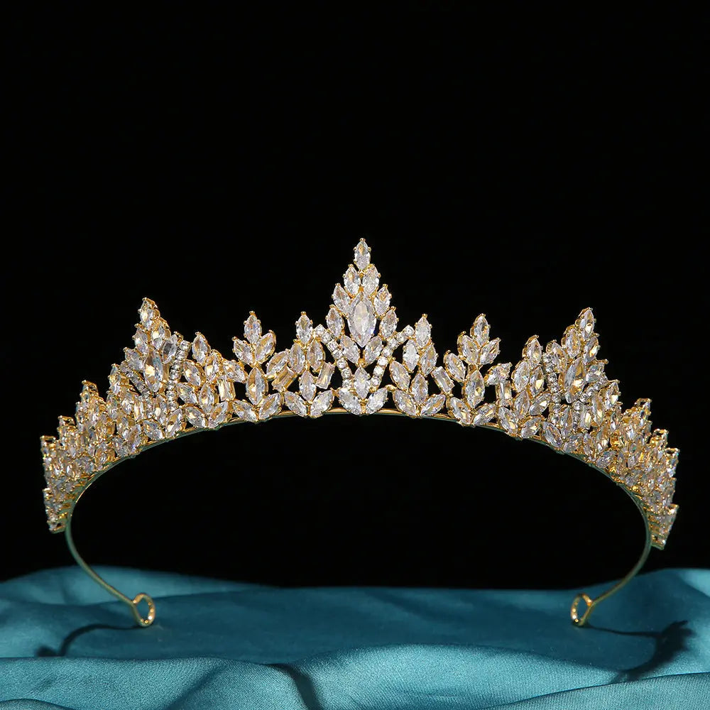 Glamorous Dense Leaf Tiara HP011 