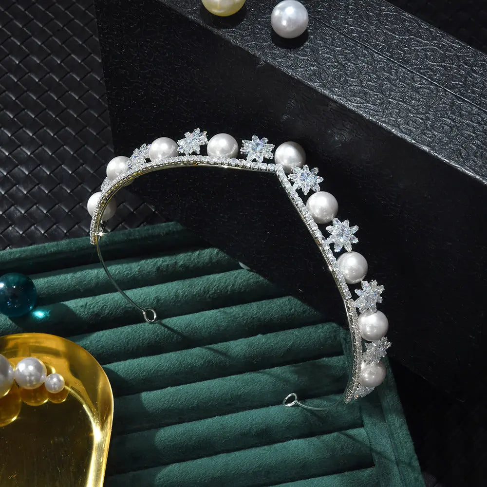Snowflake Crystal & Pearl Tiara HP012