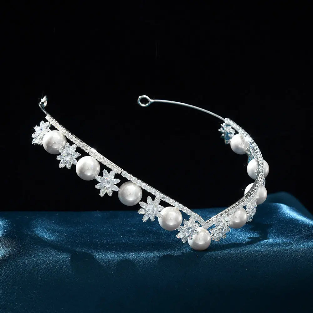Snowflake Crystal & Pearl Tiara HP012-4
