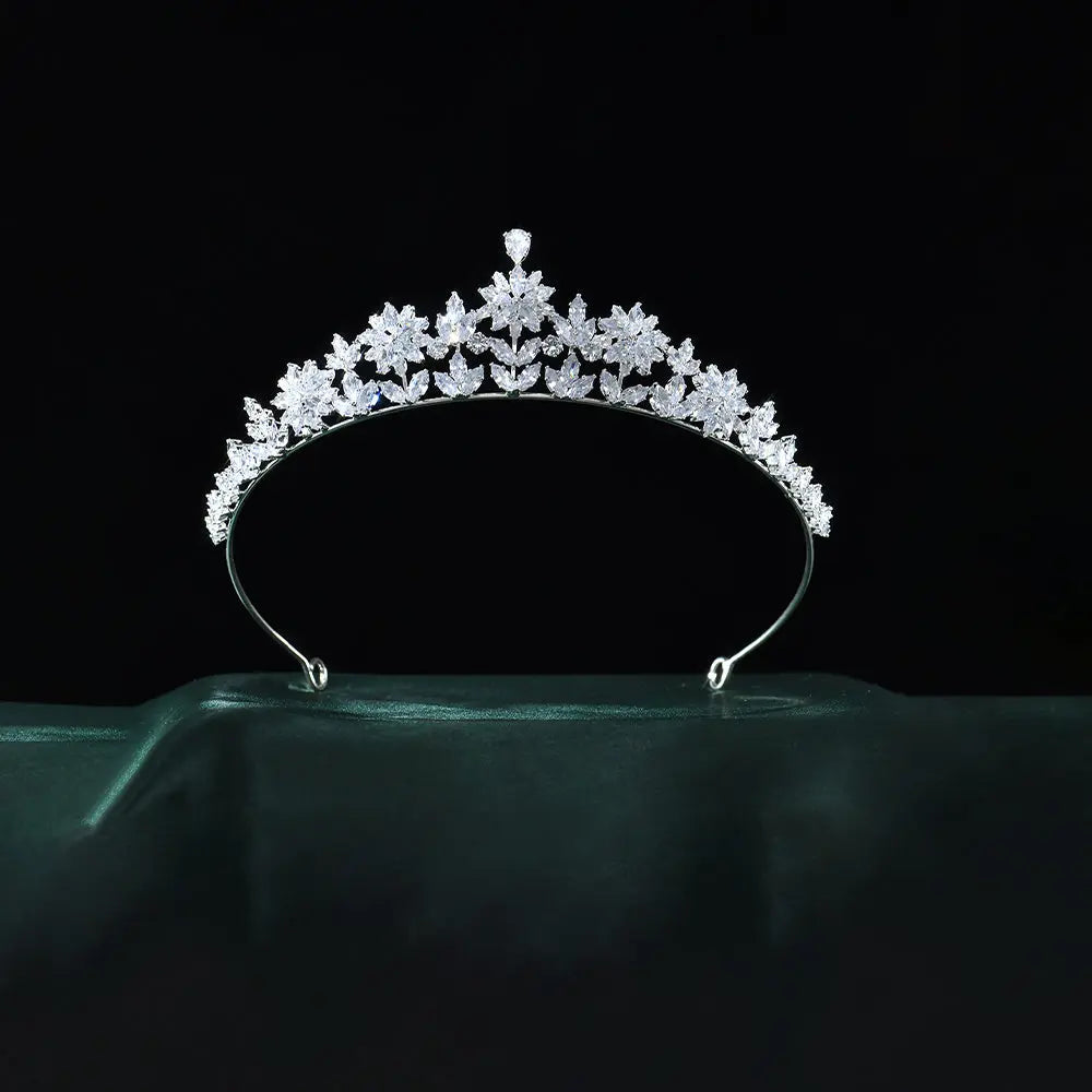 Snowflake & Flower Crystal Bridal Tiara Crown HP015