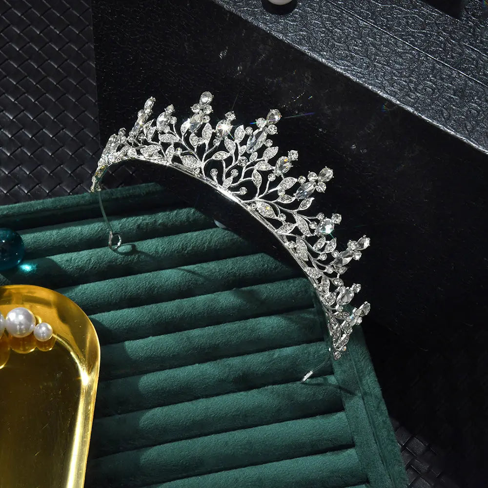 Regal Crystal Leaf & Vine Bridal Tiara HP016
