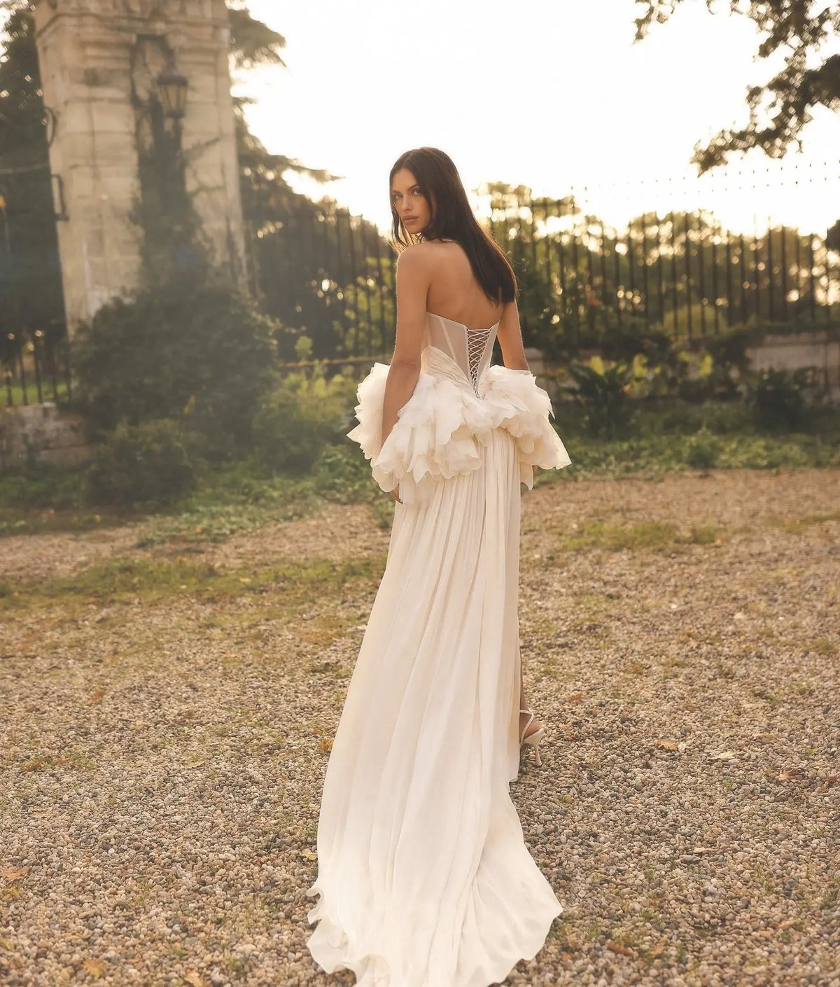 Sexy Plunging Strapless Mermaid Wedding Dresses SW243