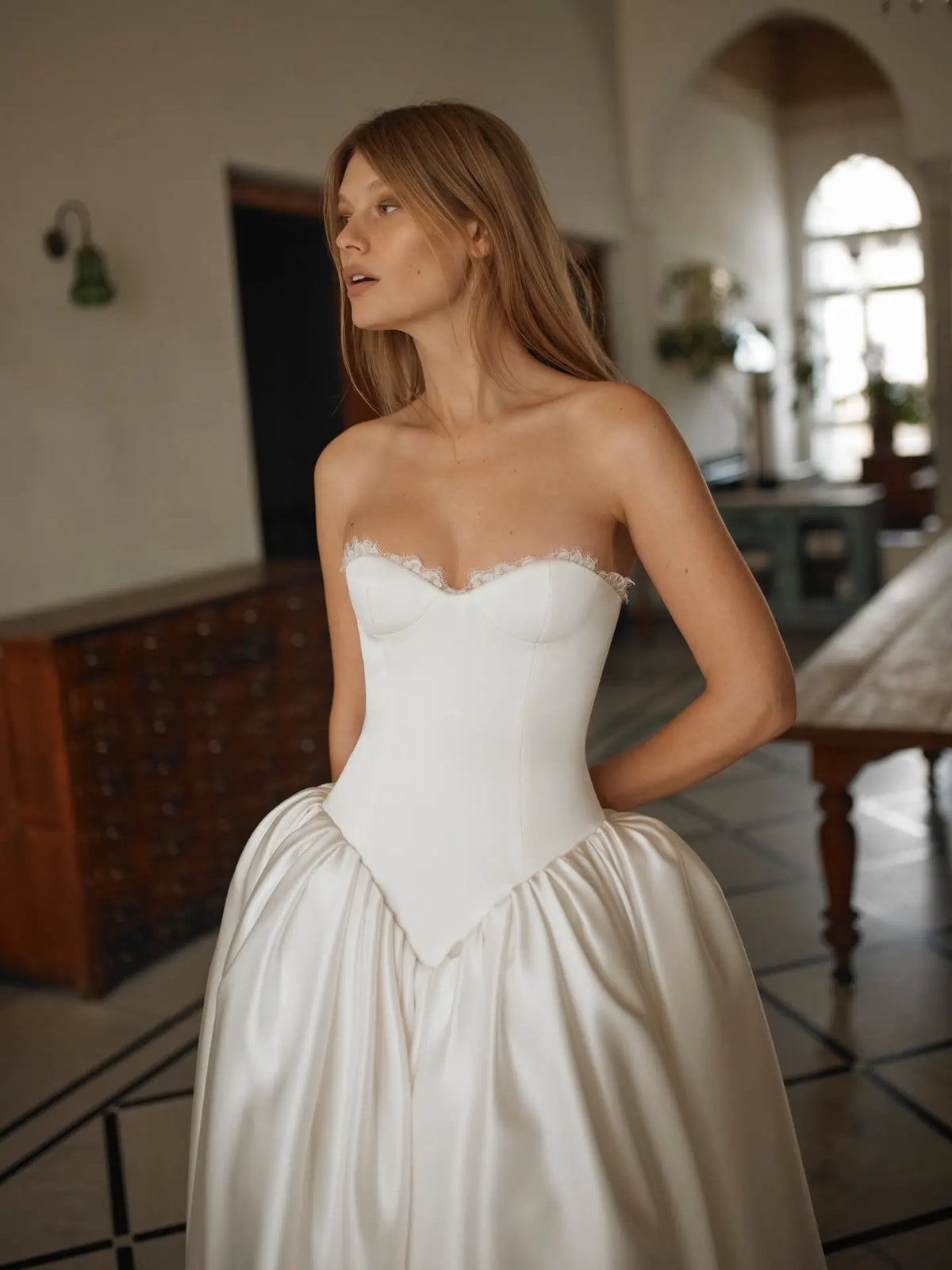 Minimalist Strapless Lace Trim Corset Satin Ball Gown Wedding Dress SW741