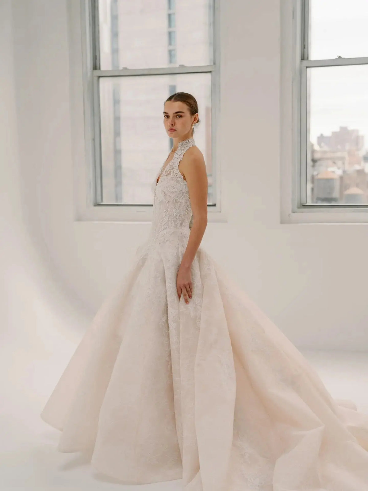 Luxury Ivory Halter Neck Lace Deep V Ball Gown Wedding Dress SW596