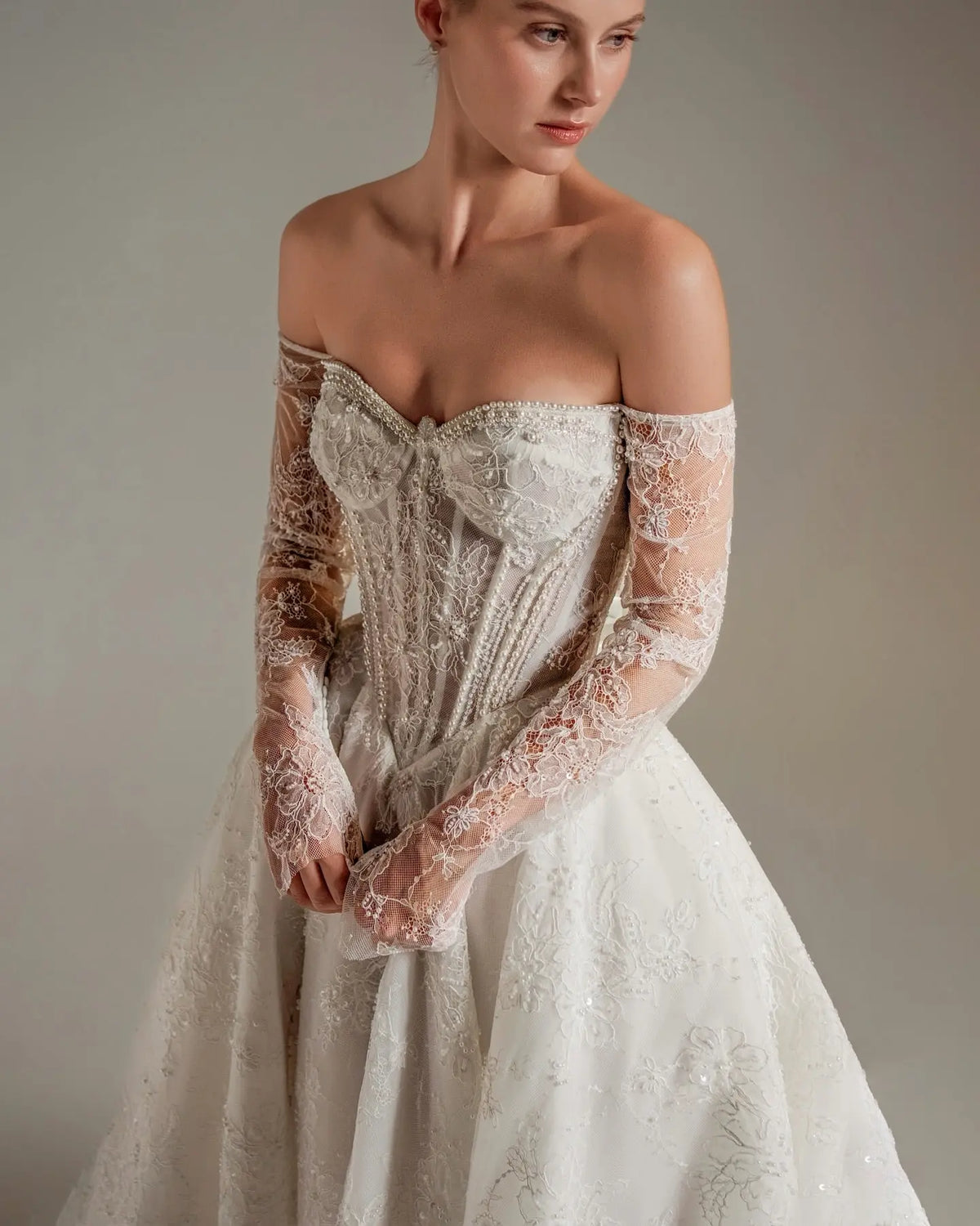 Luxury Strapless Lace High-Slit A-Line Wedding Dress SW165 