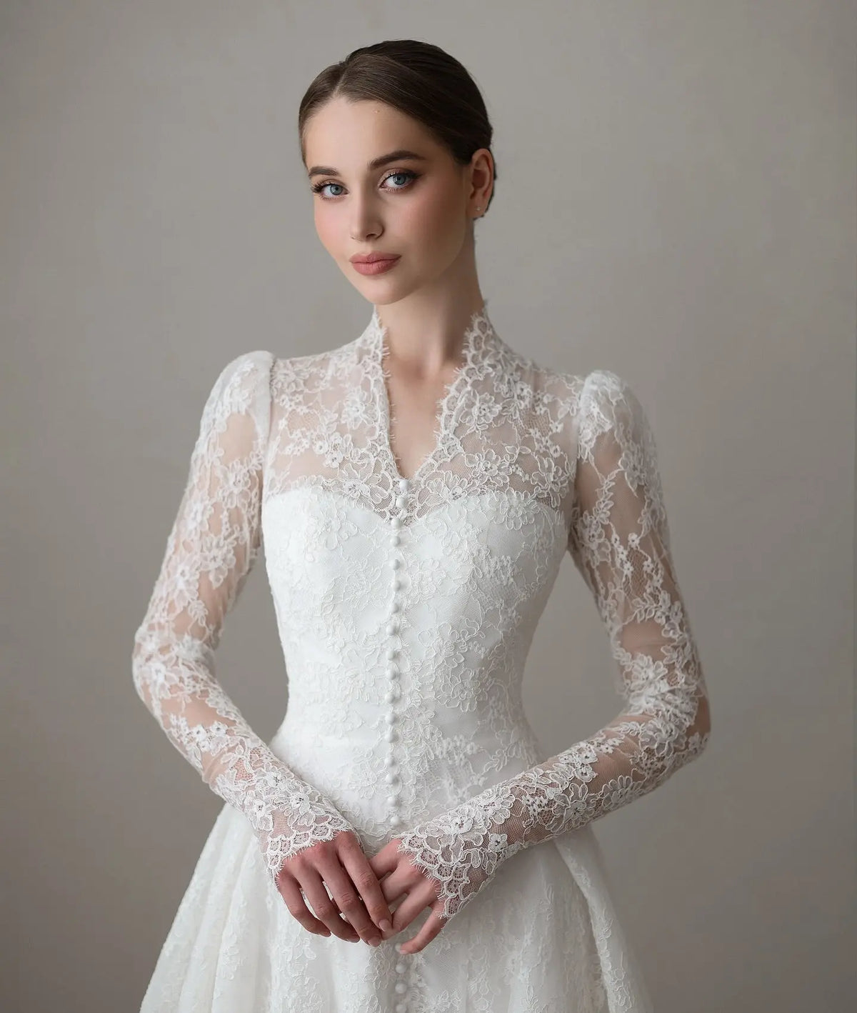 Vintage Lace High Neck Long Sleeve A-Line Wedding Dress with Train SW272 