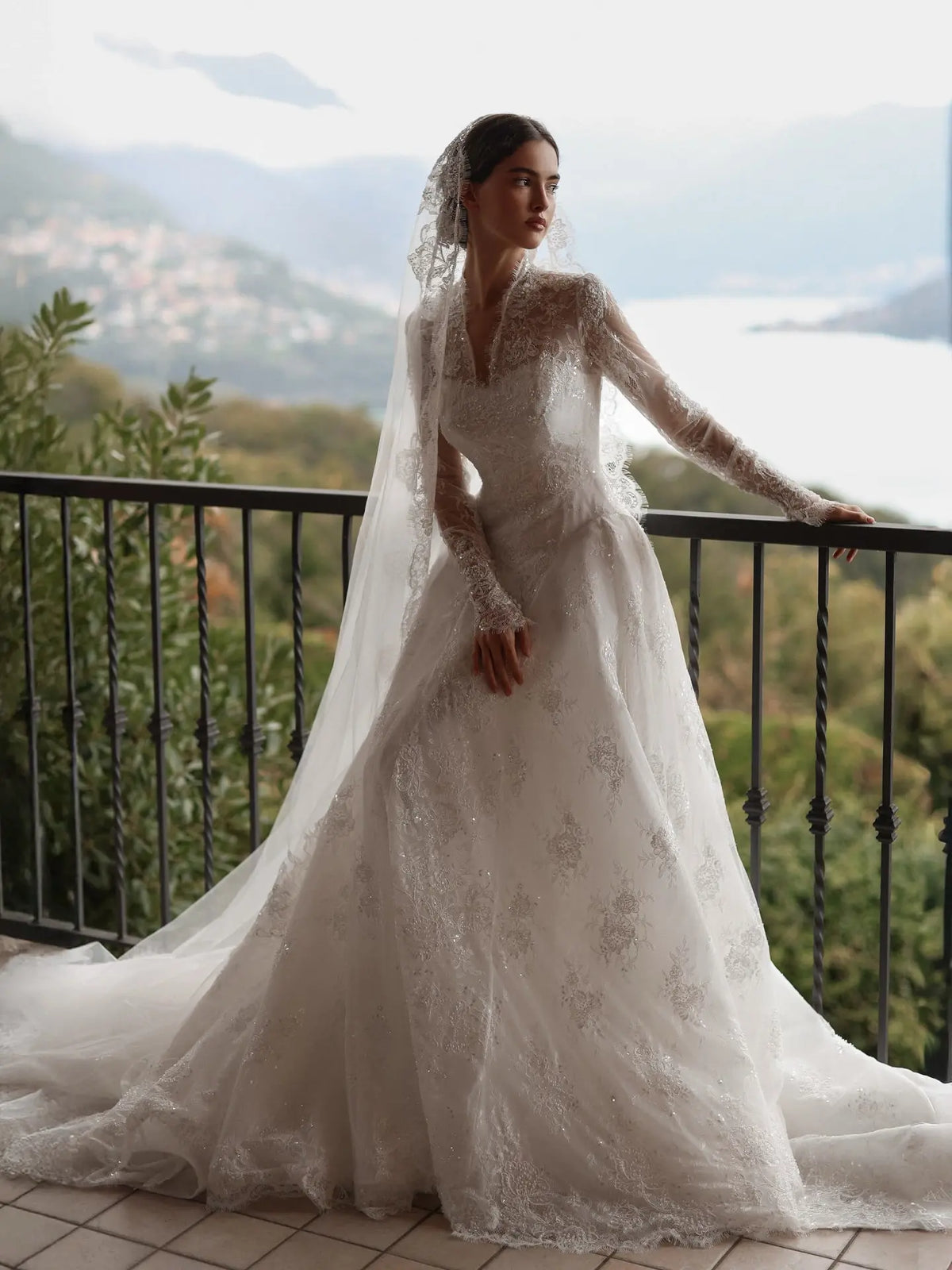 Timeless White Lace V-Neck Long Sleeve Wedding Dress with Cathedral Veil SW278