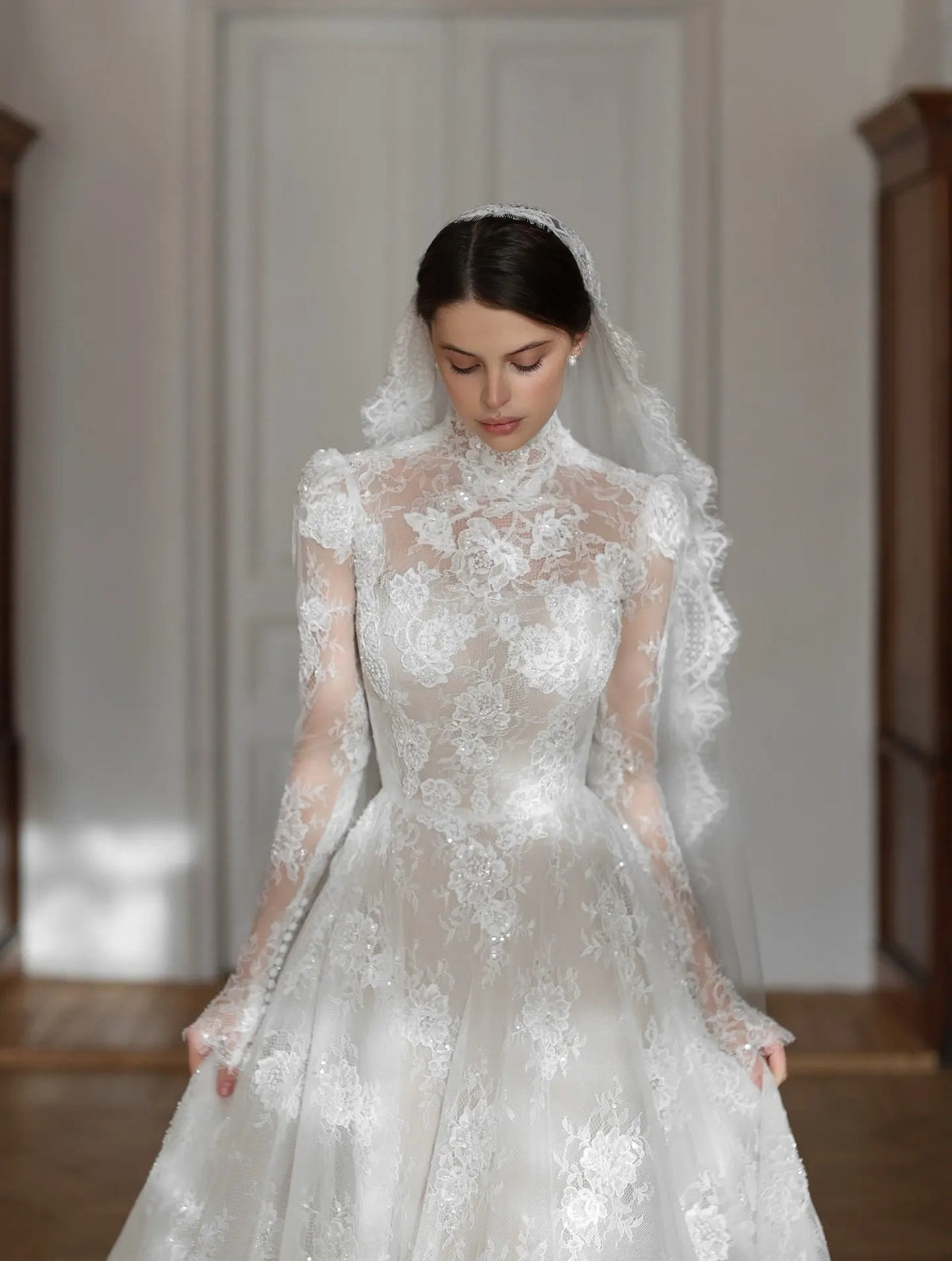 Regal Ivory Lace High Neck Long Sleeve Wedding Dress with Cathedral Veil SW277