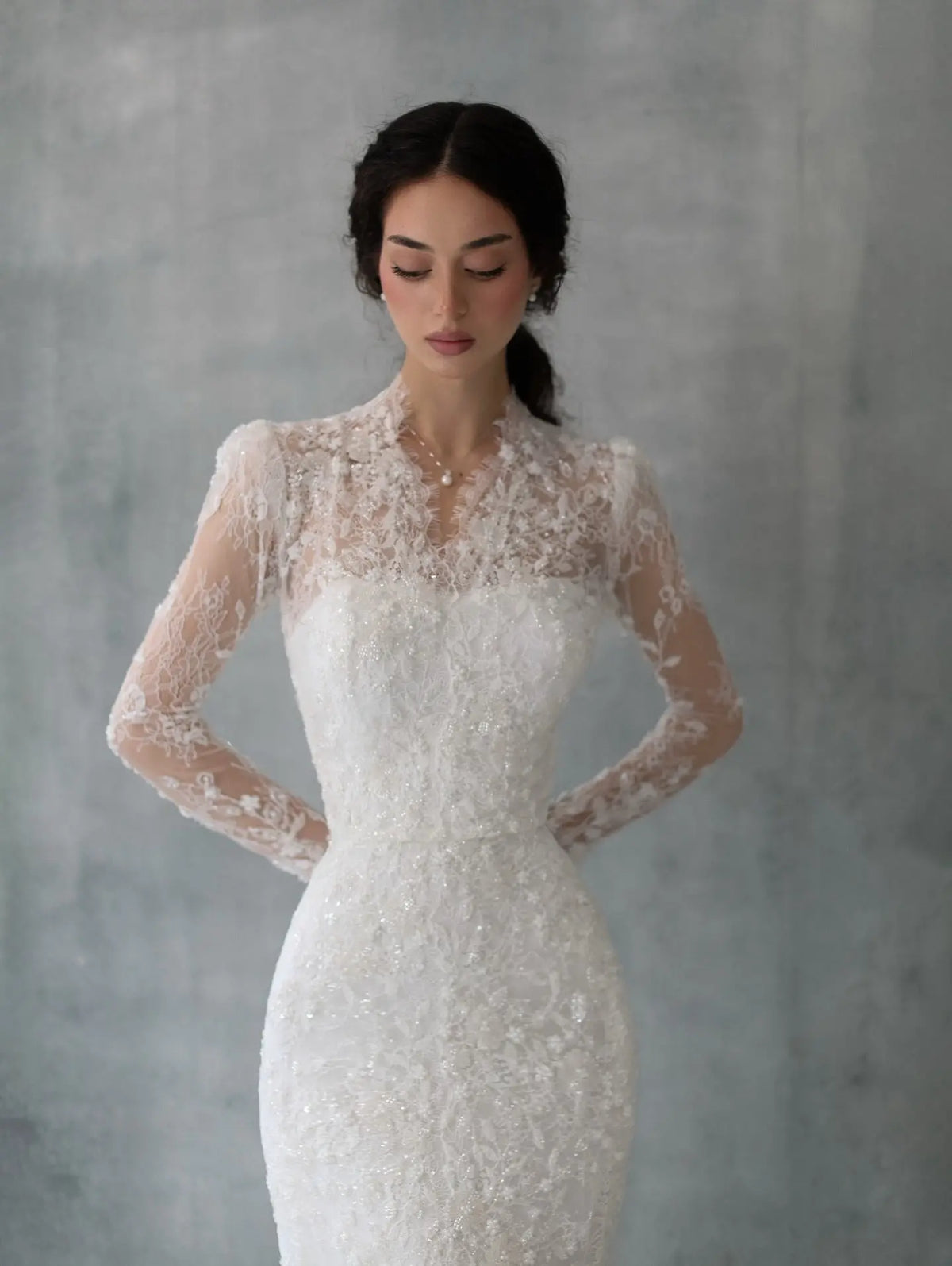 Elegant Lace High Neck Long Sleeve Train Mermaid Wedding Dress with Veil SW274 