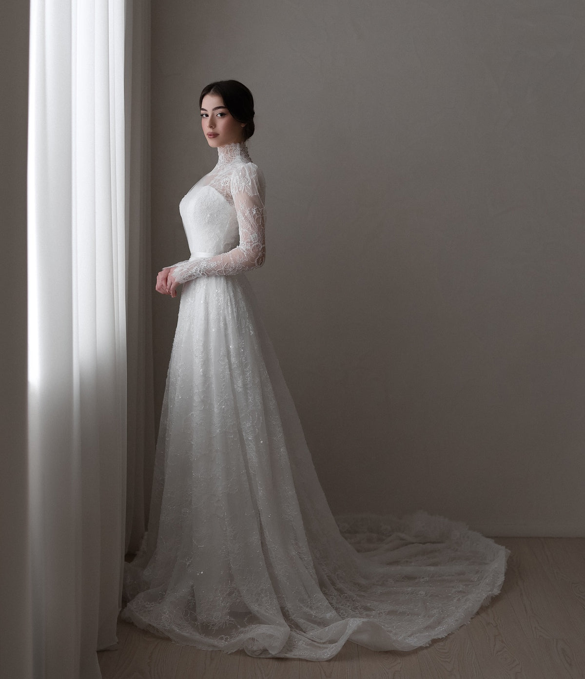 Elegant Sequin Printed Long Sleeve Wedding Dress SW536 